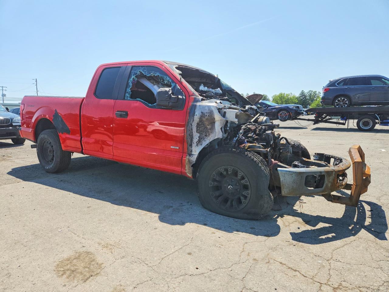2015 Ford F150 Super Cab Red vin: 1FTEX1EP4FFB54570