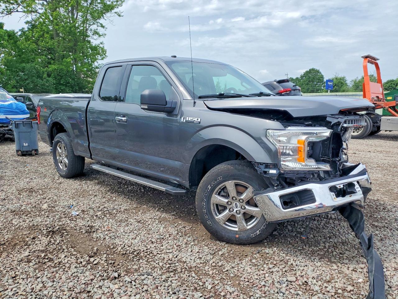 2018 Ford F150 Super Cab Gray vin: 1FTEX1EP4JKG07926