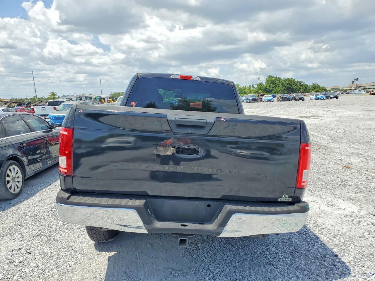 2015 Ford F150 Super Cab Черный vin: 1FTEX1EP5FFD05318