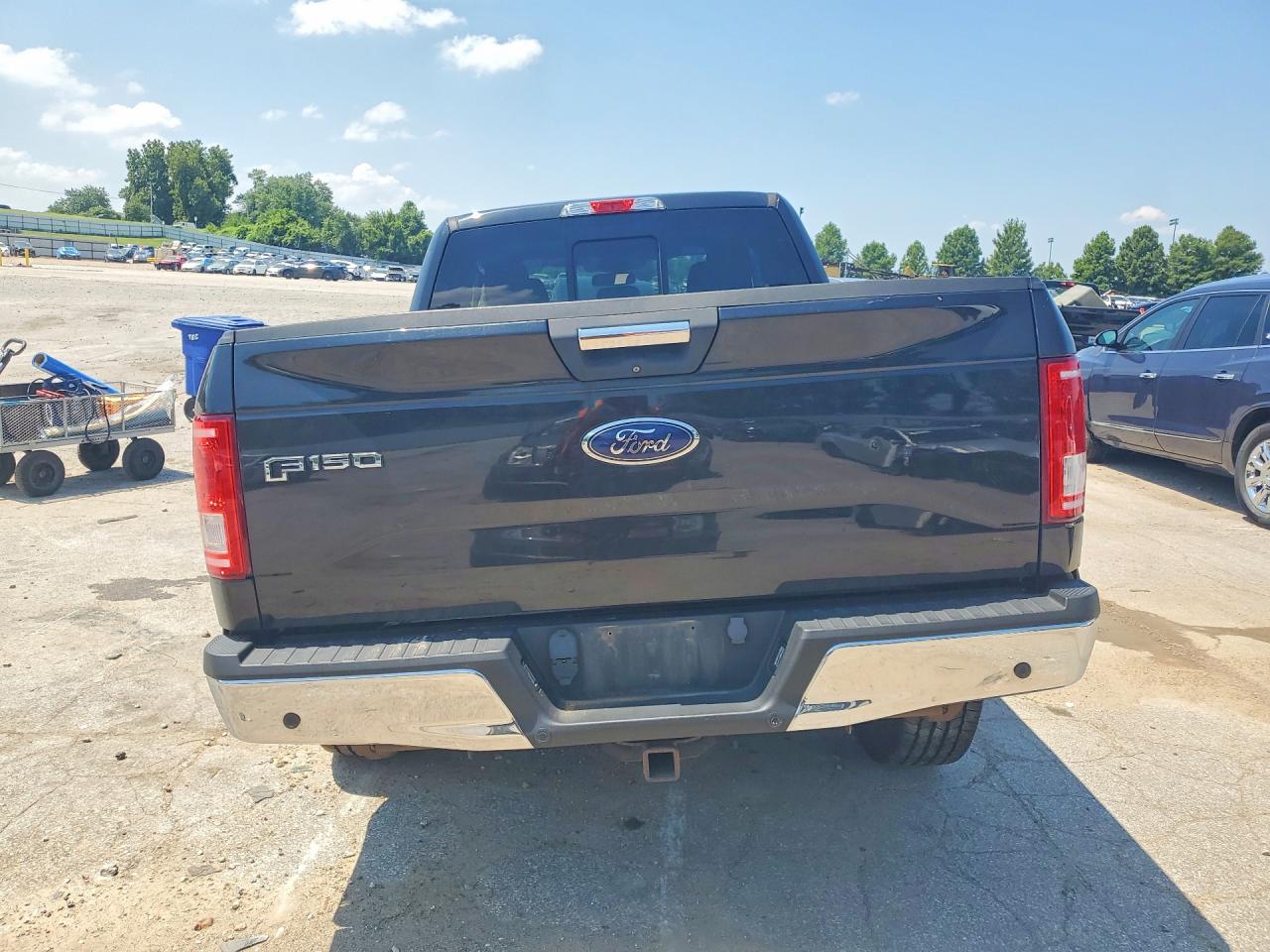 2015 Ford F150 Super Cab Black vin: 1FTEX1EP5FKD42022