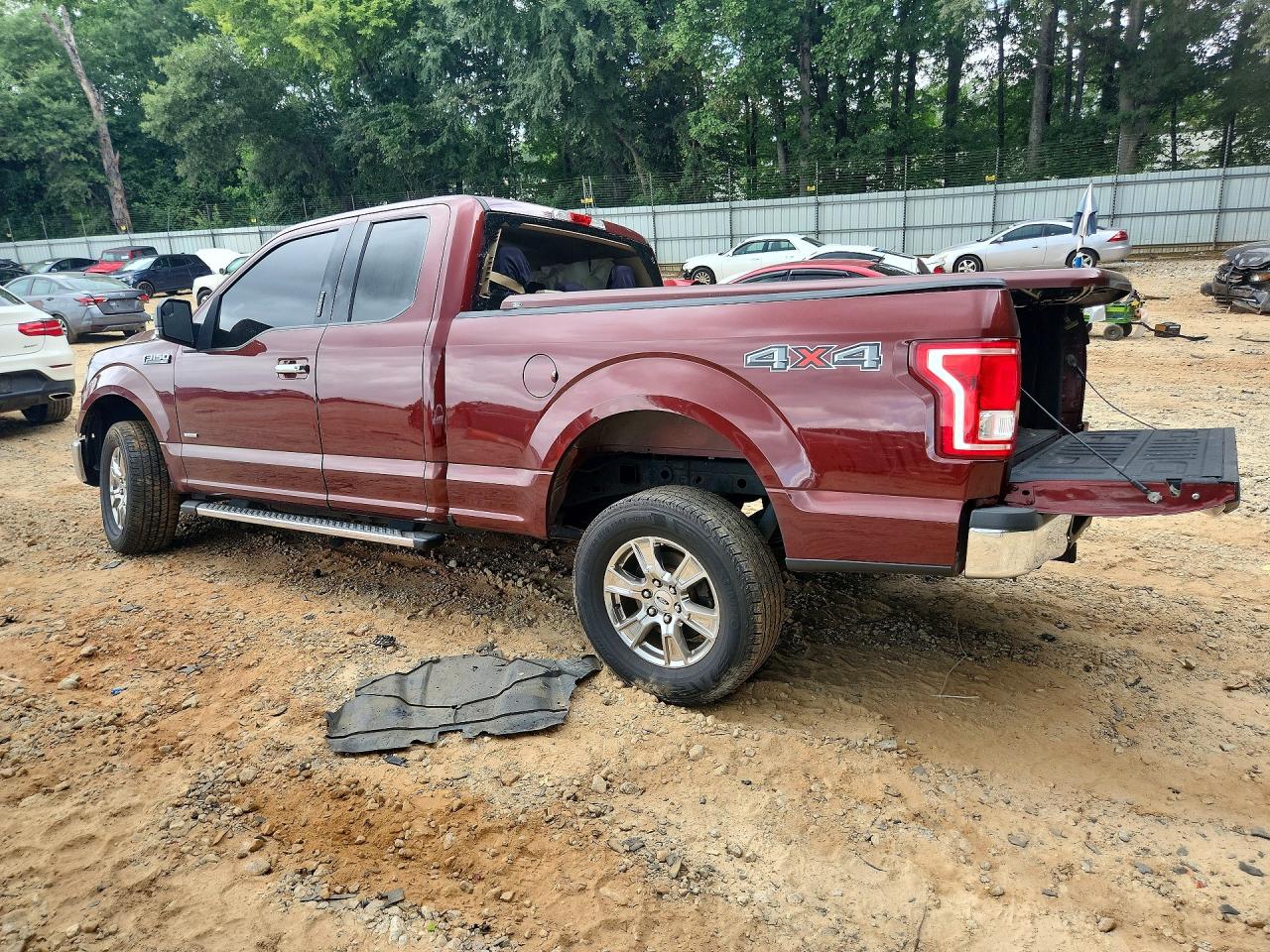 2015 Ford F150 Super Cab Maroon vin: 1FTEX1EP6FFA71237