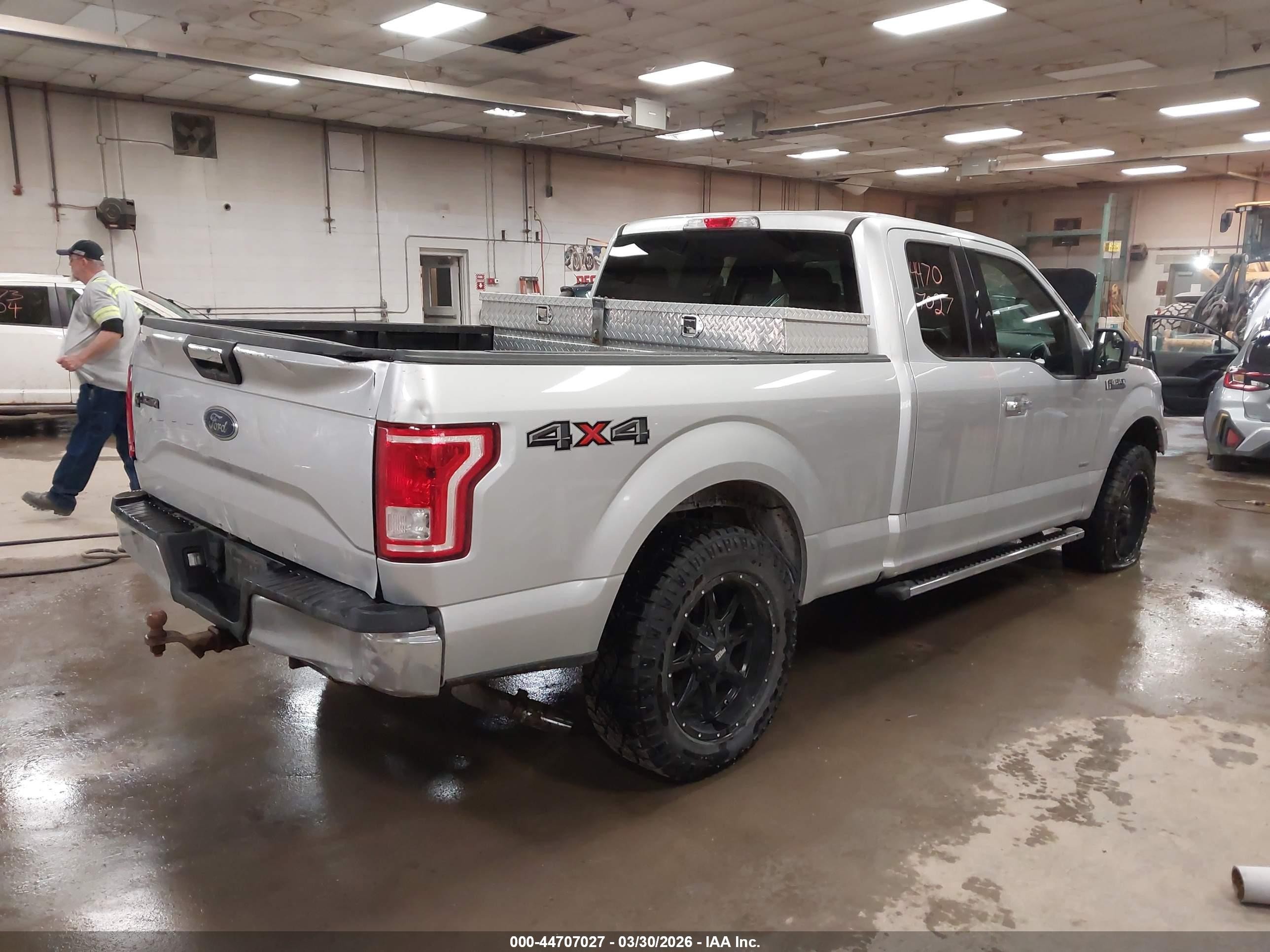 2015 Ford F-150 Xlt Silver vin: 1FTEX1EP6FFB75517
