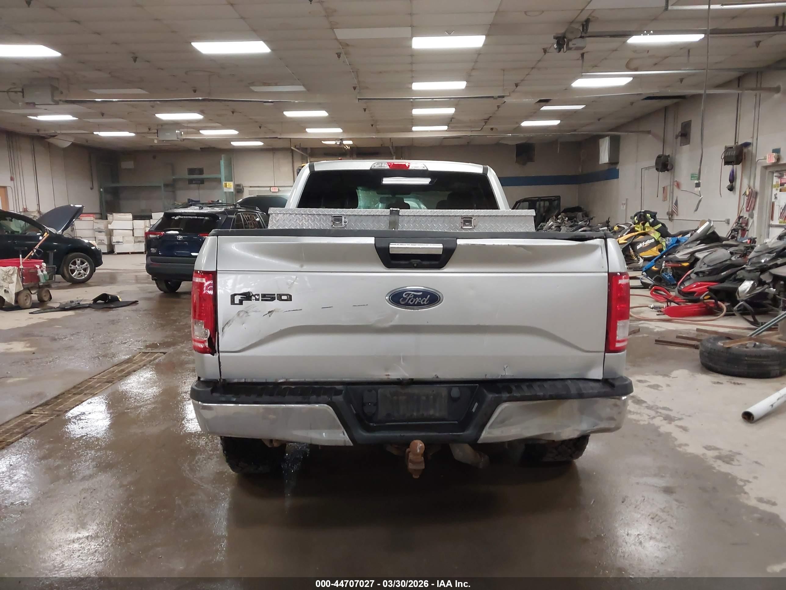 2015 Ford F-150 Xlt Silver vin: 1FTEX1EP6FFB75517