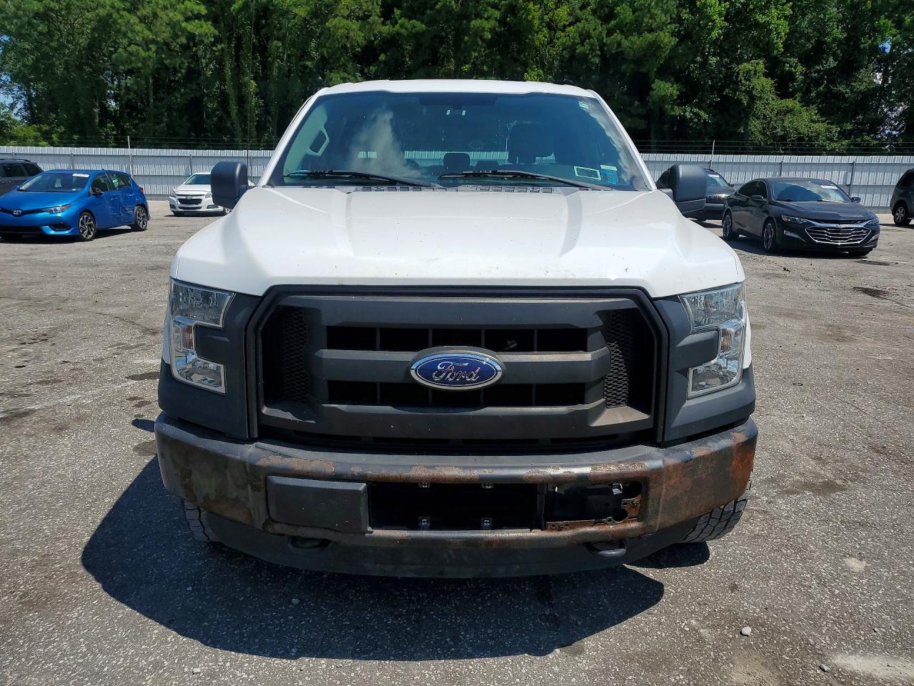 2015 Ford F150 Super Cab White vin: 1FTEX1EP6FFC43945