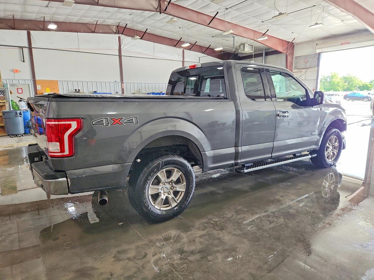 2015 Ford F150 Super Cab Gray vin: 1FTEX1EP6FKD26962