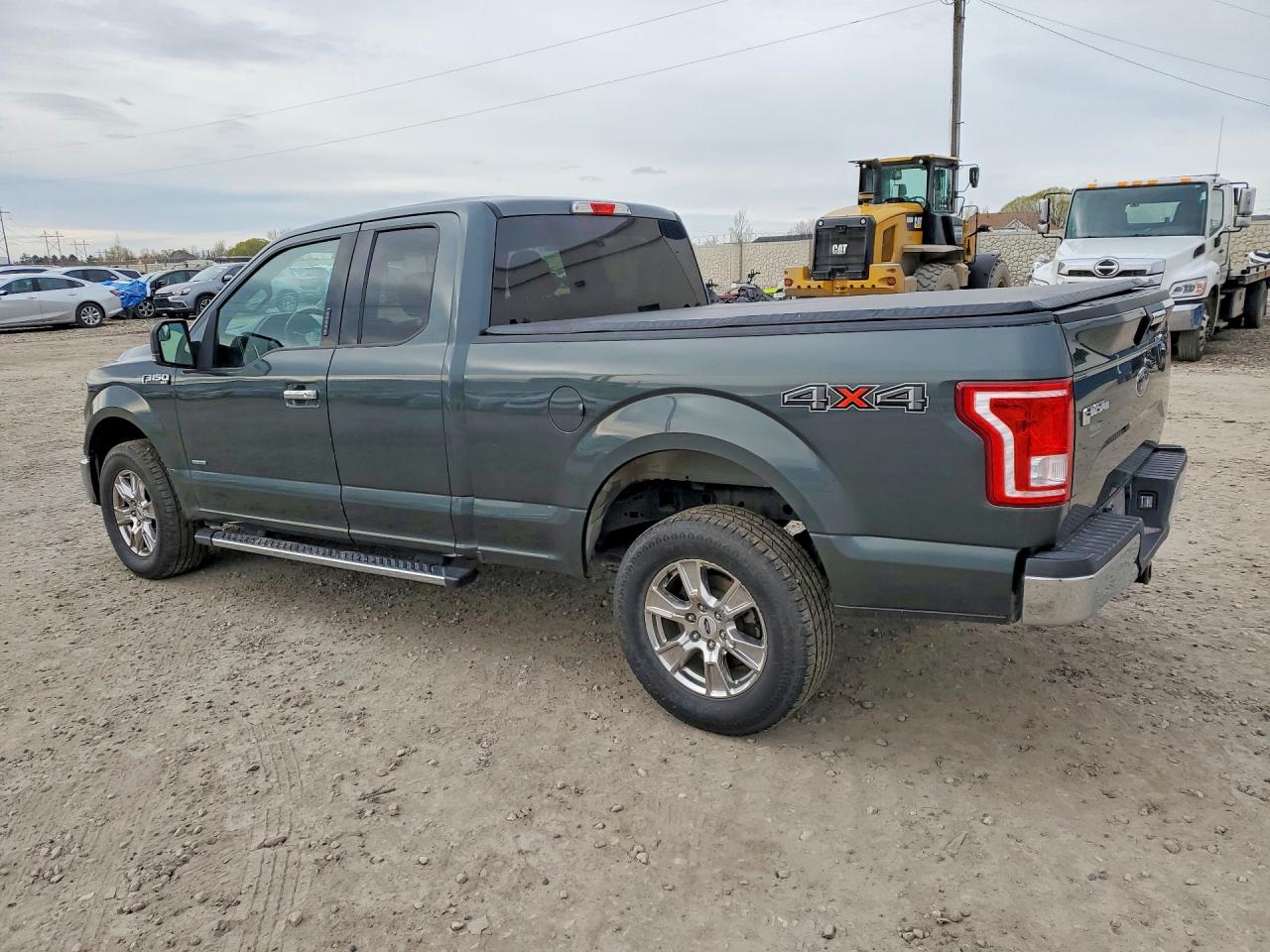 2015 Ford F150 Super Cab Gray vin: 1FTEX1EP7FKD09913