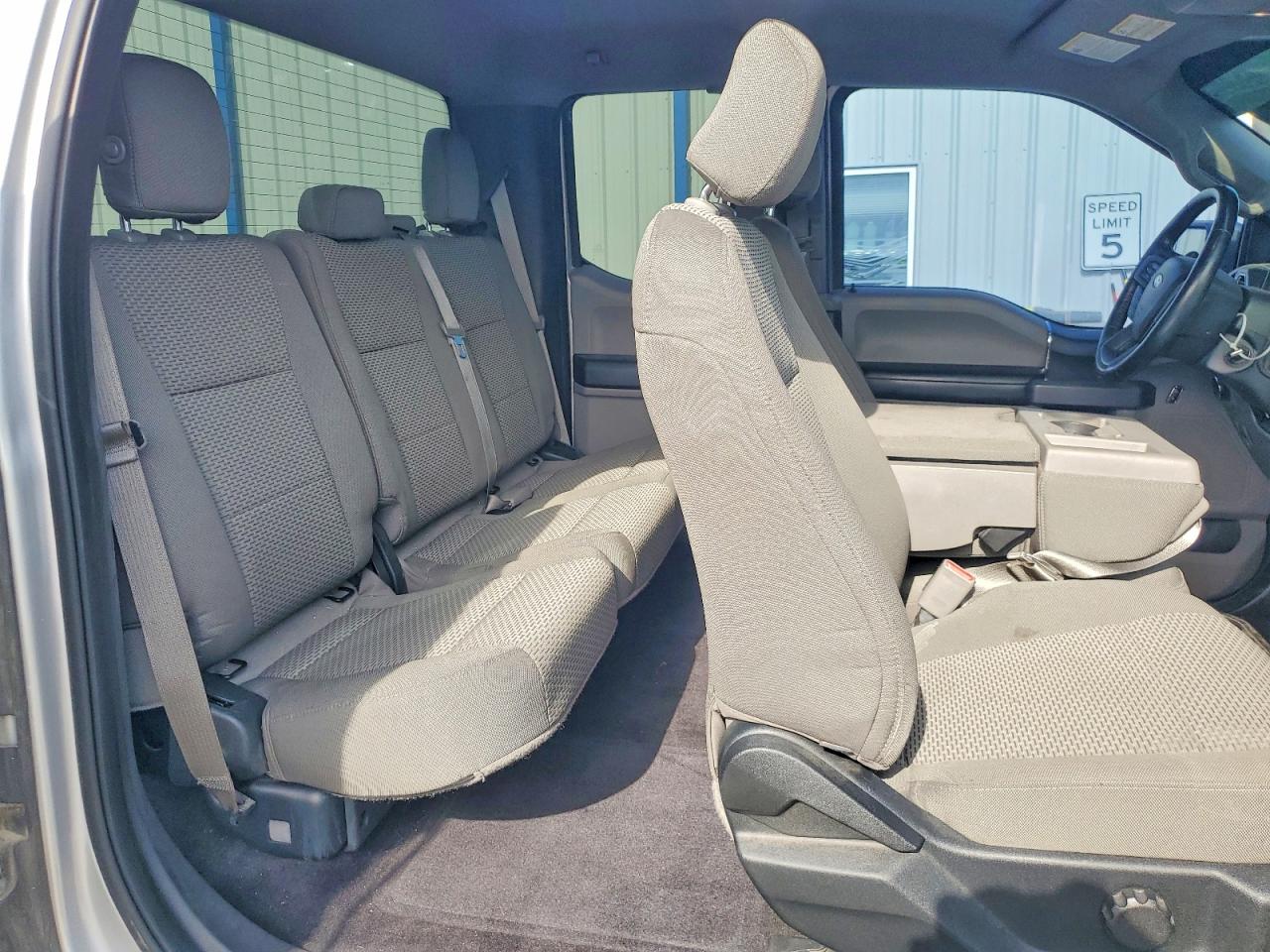 2015 Ford F150 Super Cab Silver vin: 1FTEX1EP8FKD68663