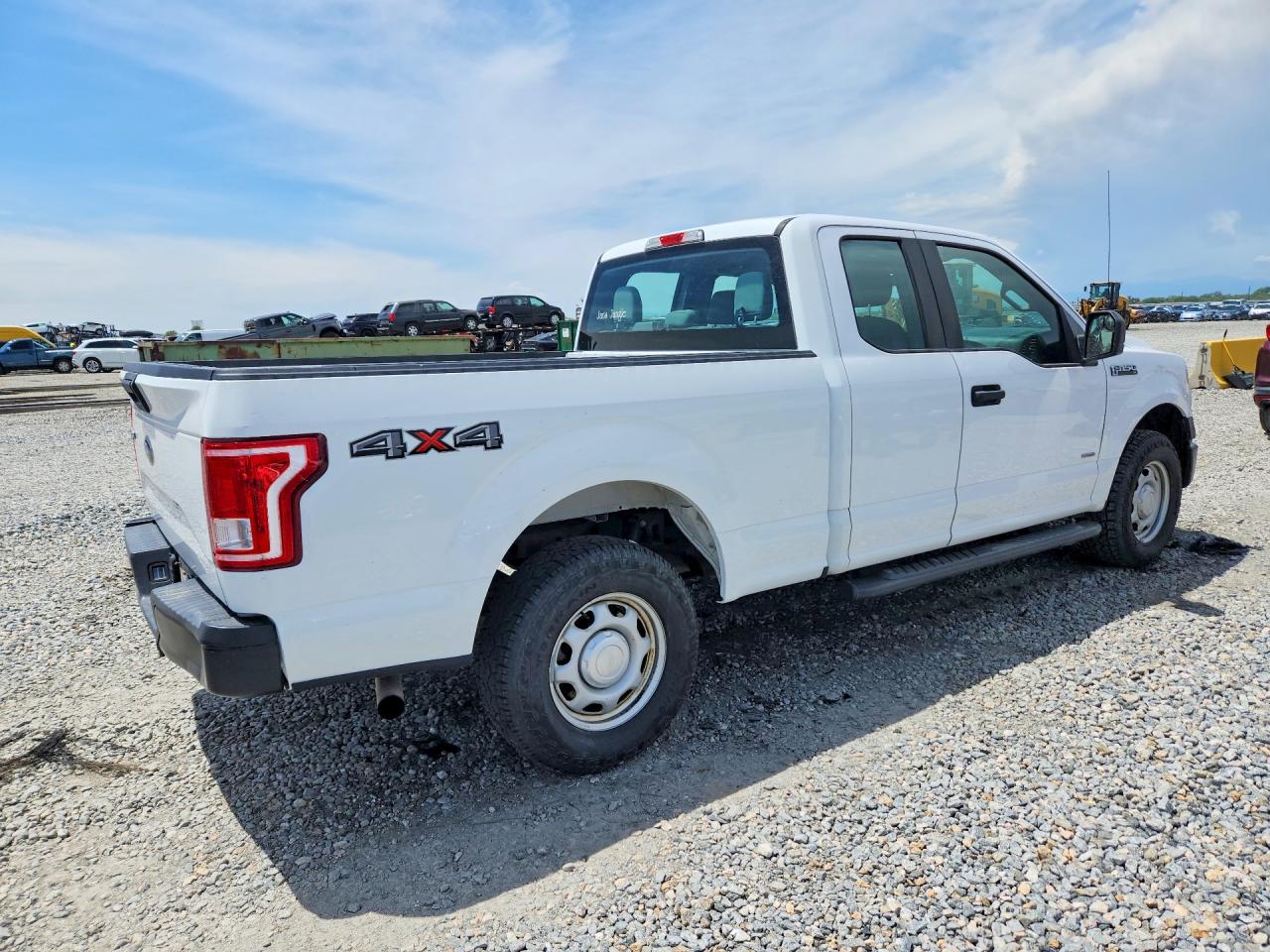 2015 Ford F150 Super Cab White vin: 1FTEX1EP8FKE21796