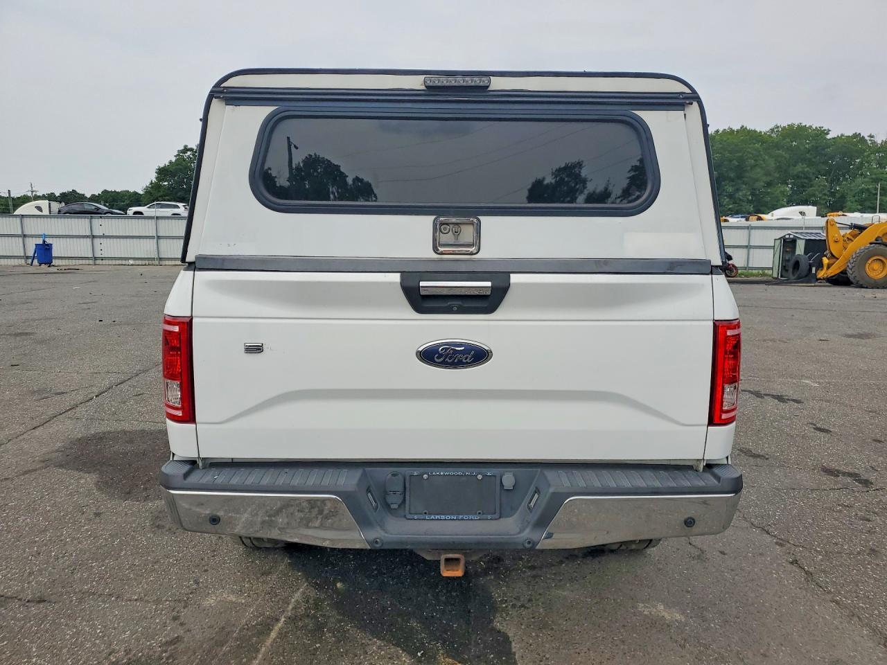 2015 Ford F150 Super Cab Белый vin: 1FTEX1EP9FFC44832