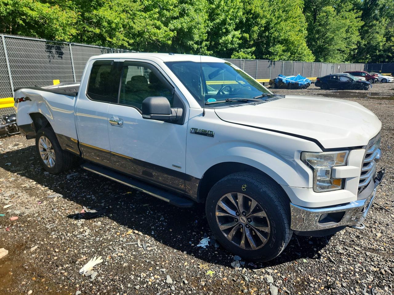 2015 Ford F150 Super Cab Белый vin: 1FTEX1EP9FFD11414