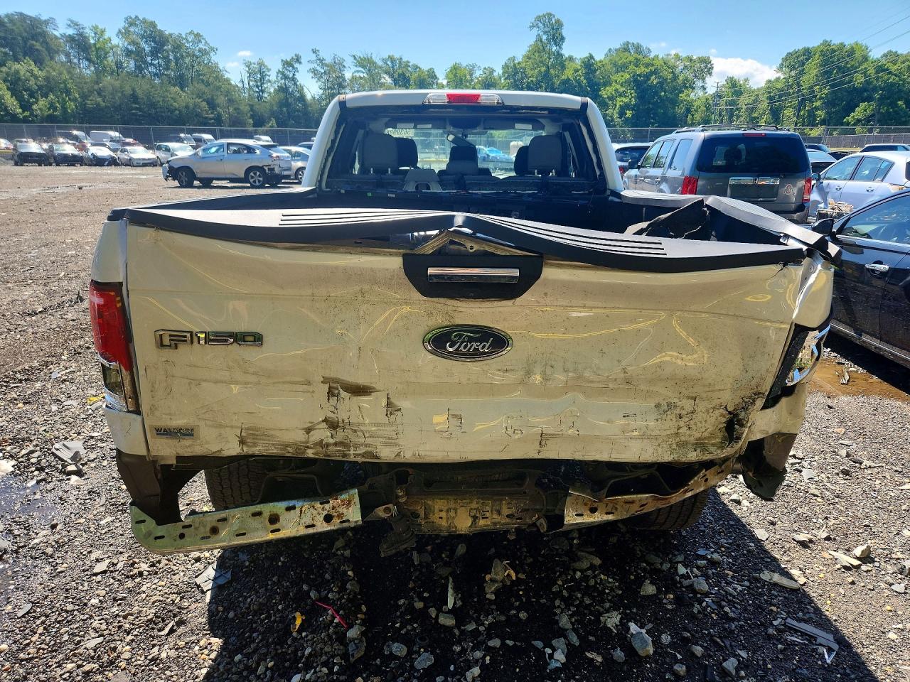 2015 Ford F150 Super Cab Белый vin: 1FTEX1EP9FFD11414