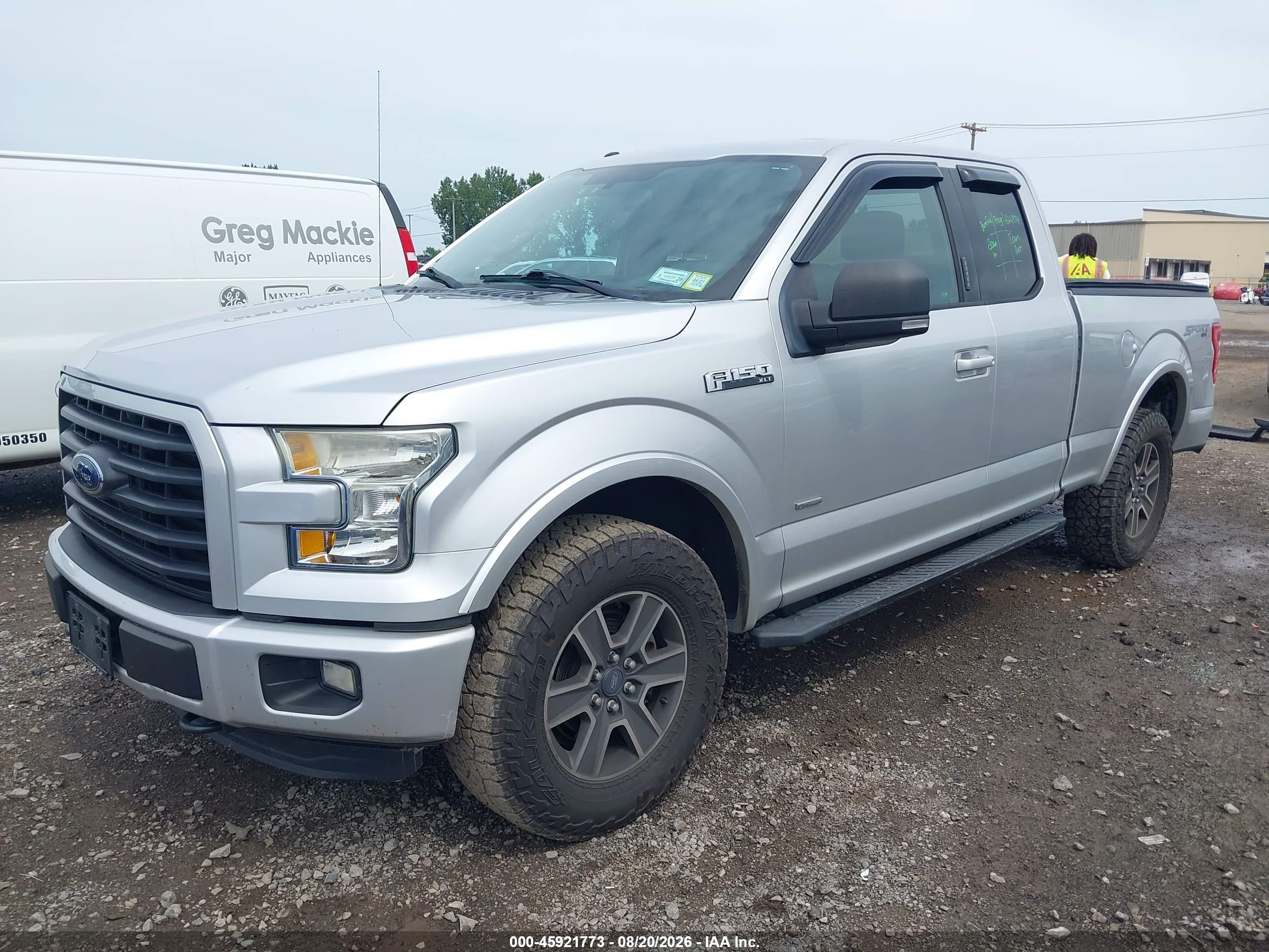 2015 Ford F-150 Xlt Silver vin: 1FTEX1EPXFFB80302