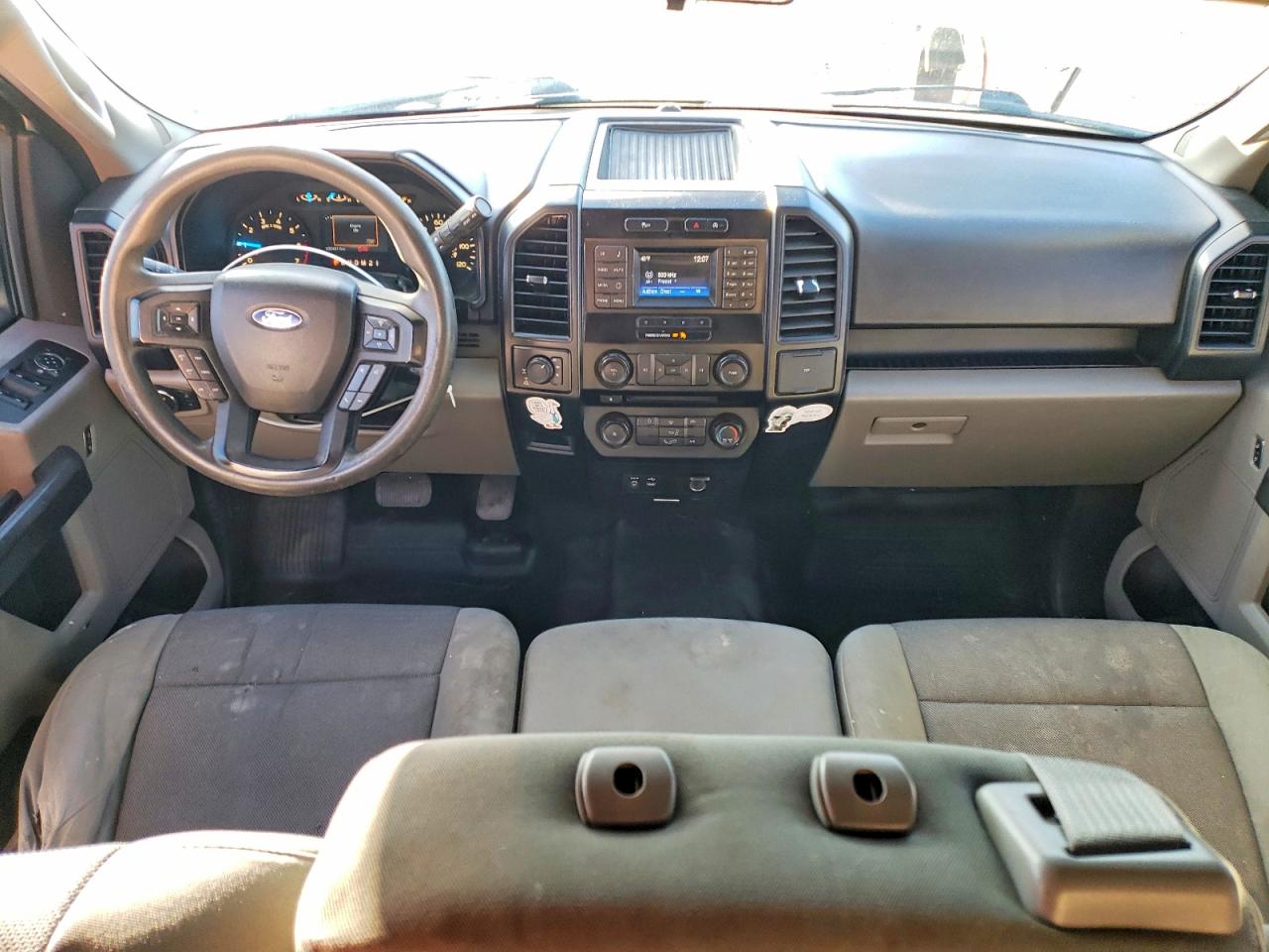 2015 Ford F150 Super Cab White vin: 1FTEX1EPXFFC01665