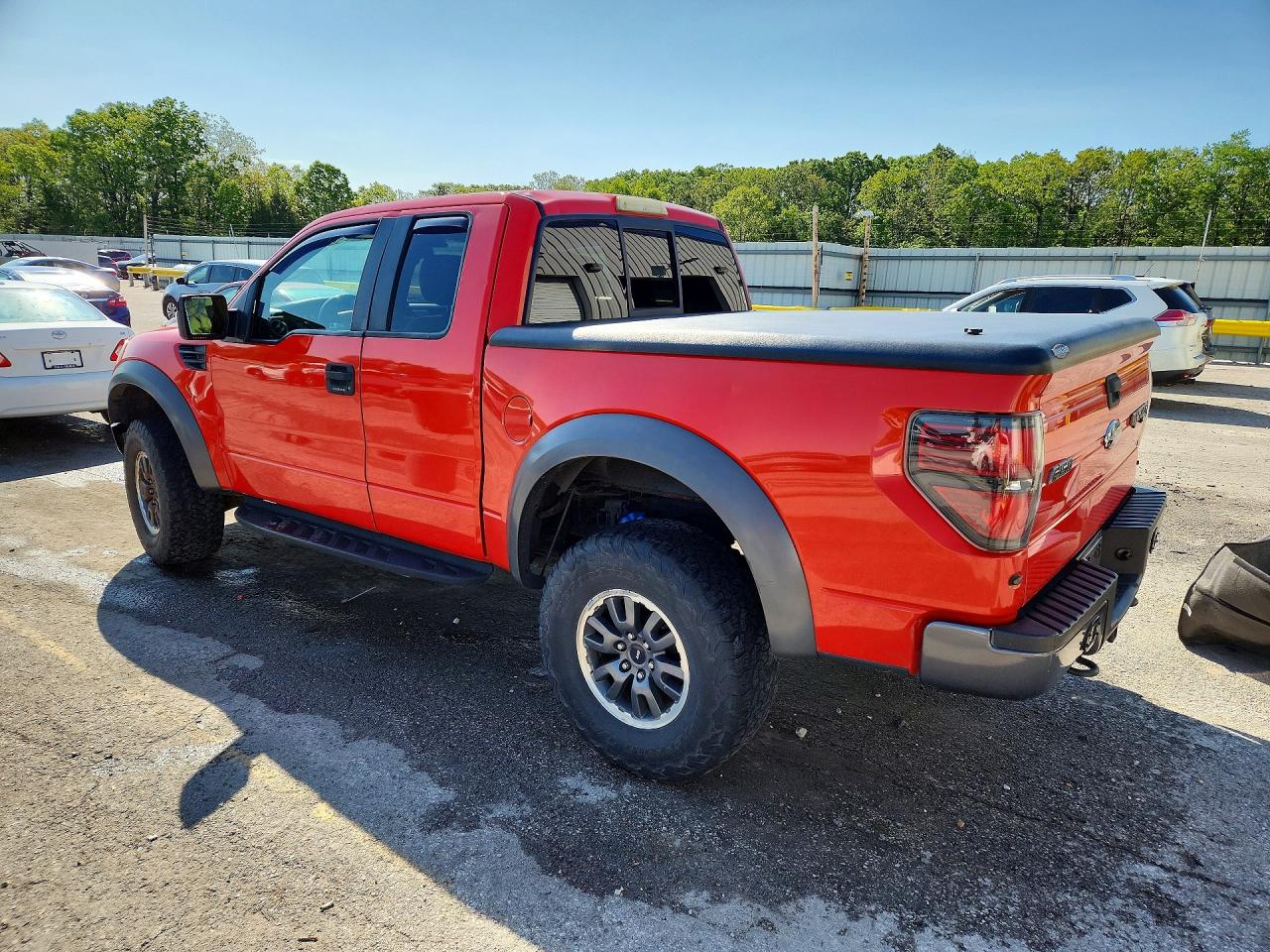 2010 Ford F150 Super Cab Red vin: 1FTEX1EVXAFA58952