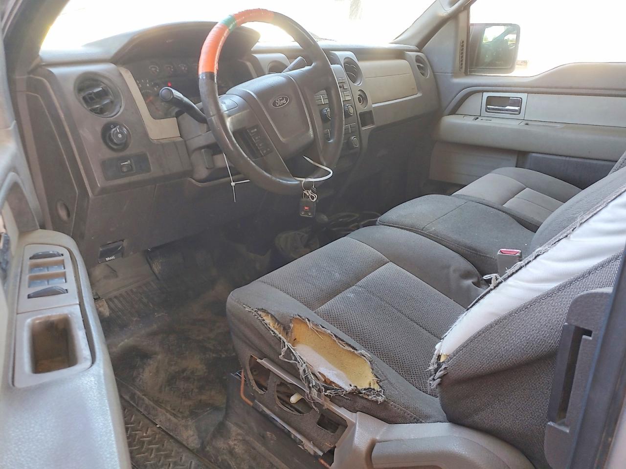 2010 Ford F150 Super Cab Silver vin: 1FTEX1EW0AKE47664