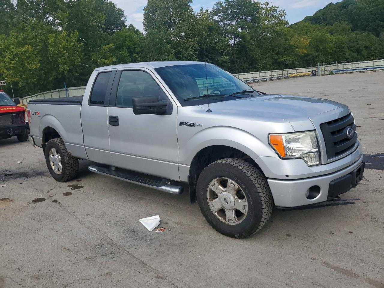 2010 Ford F150 Super Cab Silver vin: 1FTEX1EW1AFA11608