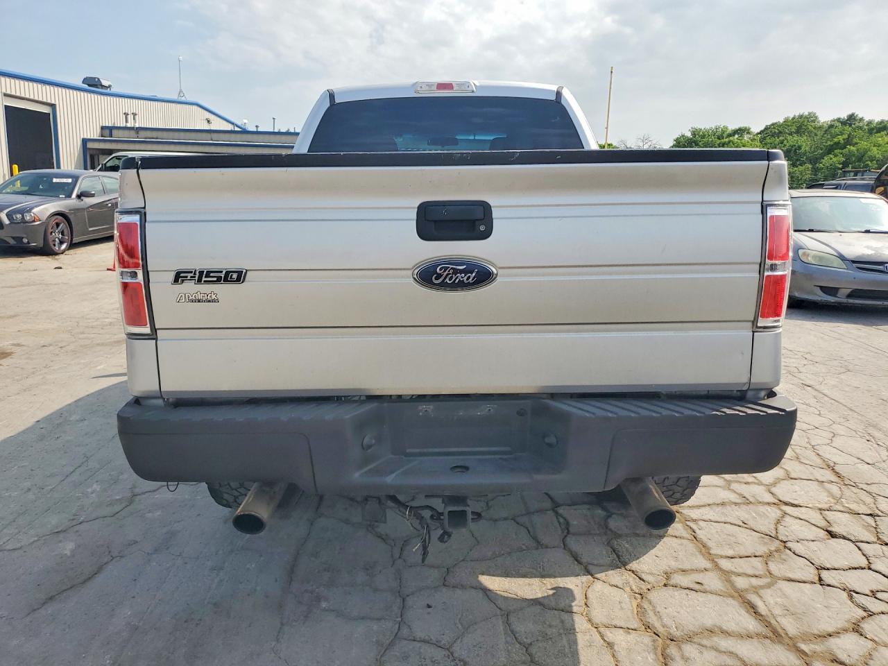 2010 Ford F150 Super Cab Silver vin: 1FTEX1EW3AFD53030