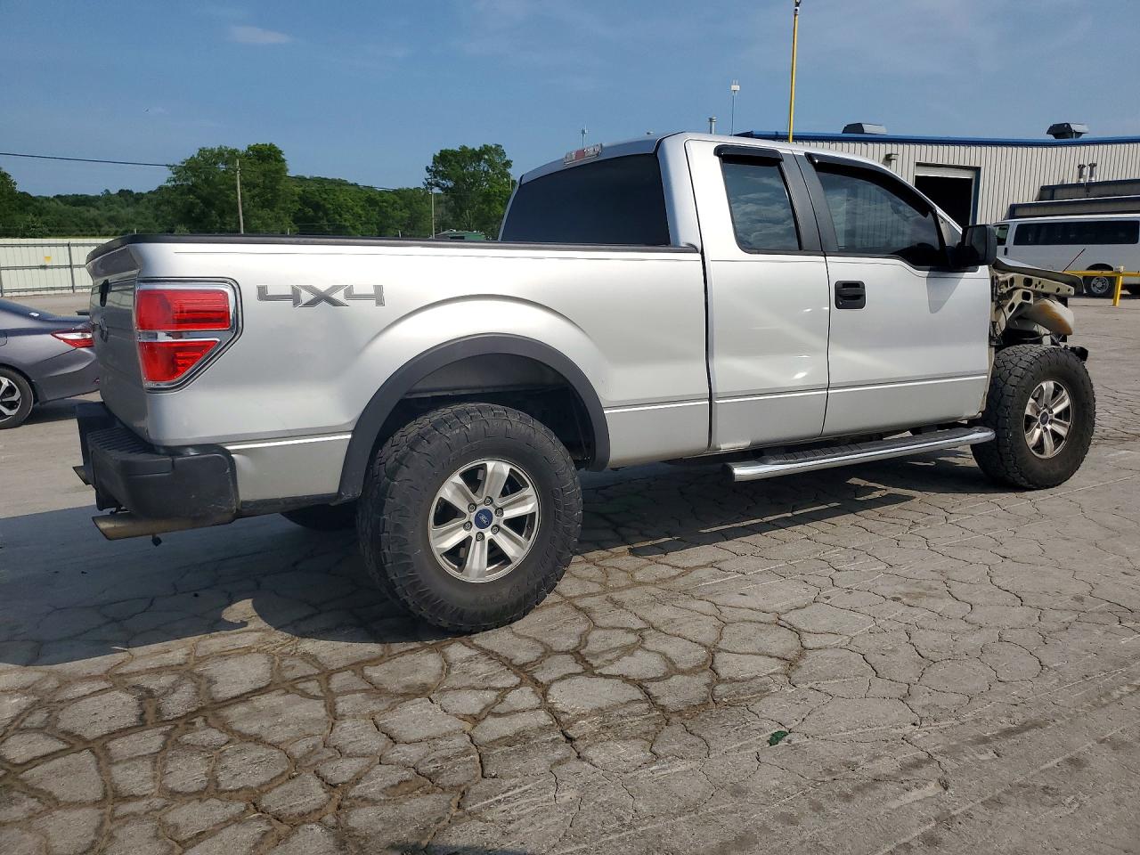 2010 Ford F150 Super Cab Silver vin: 1FTEX1EW3AFD53030
