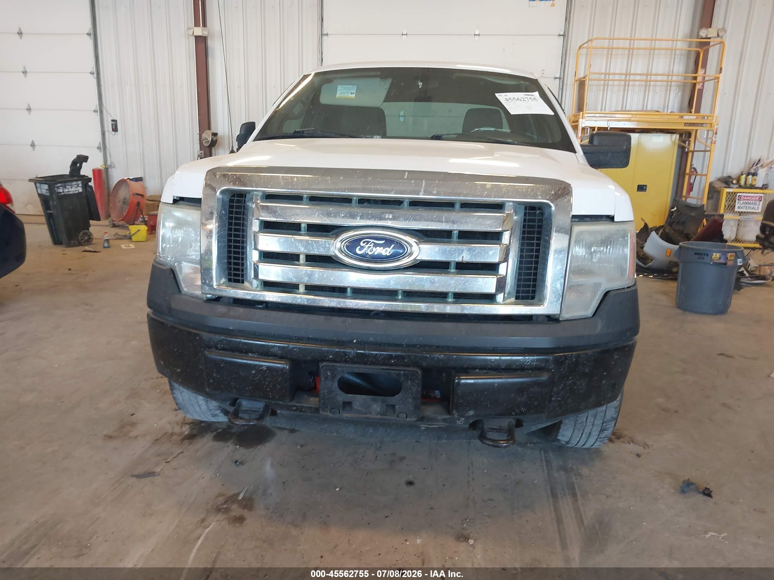 2010 Ford F-150 Xl White vin: 1FTEX1EW4AFB25733