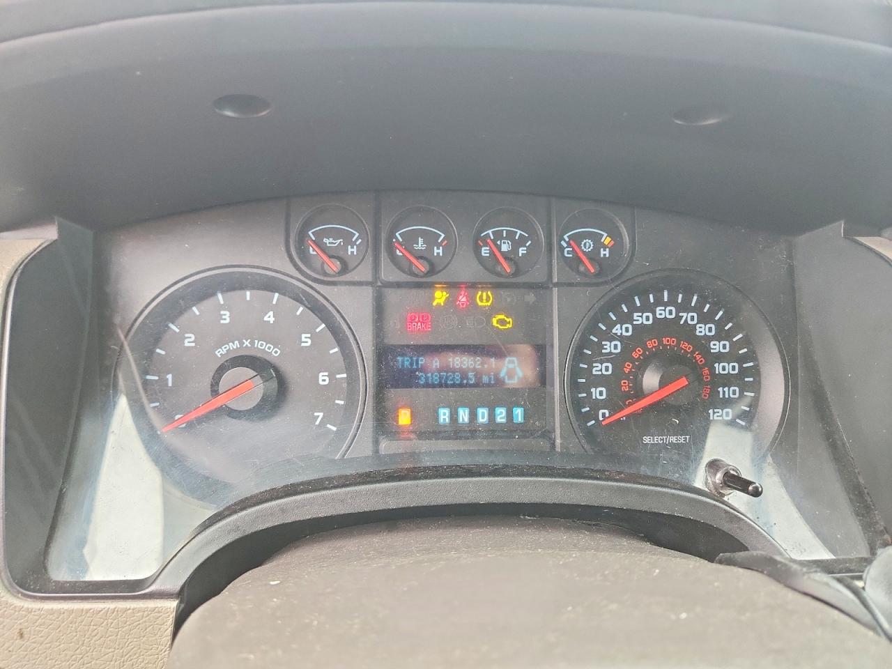 2010 Ford F150 Super Cab White vin: 1FTEX1EW4AFB29815