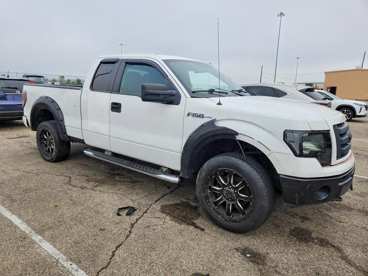 2010 Ford F150 Super Cab White vin: 1FTEX1EW4AFB29815