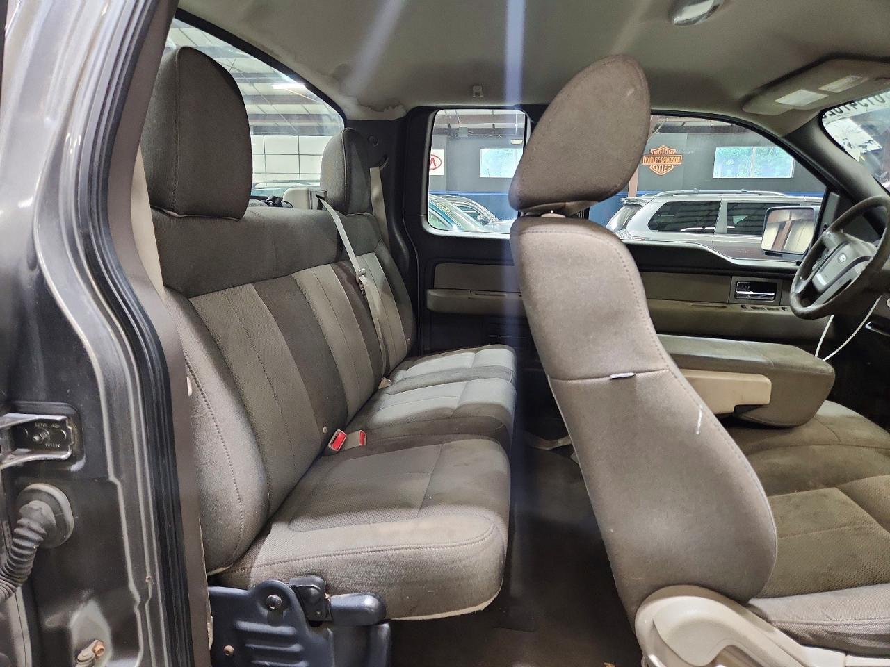 2010 Ford F150 Super Cab Gray vin: 1FTEX1EW6AFD52647