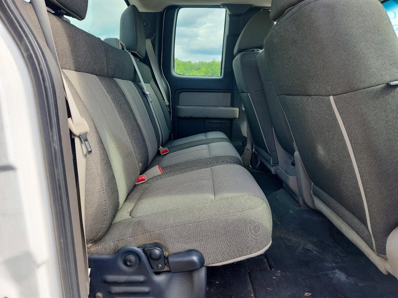 2010 Ford F150 Super Cab Белый vin: 1FTEX1EW7AFC92216