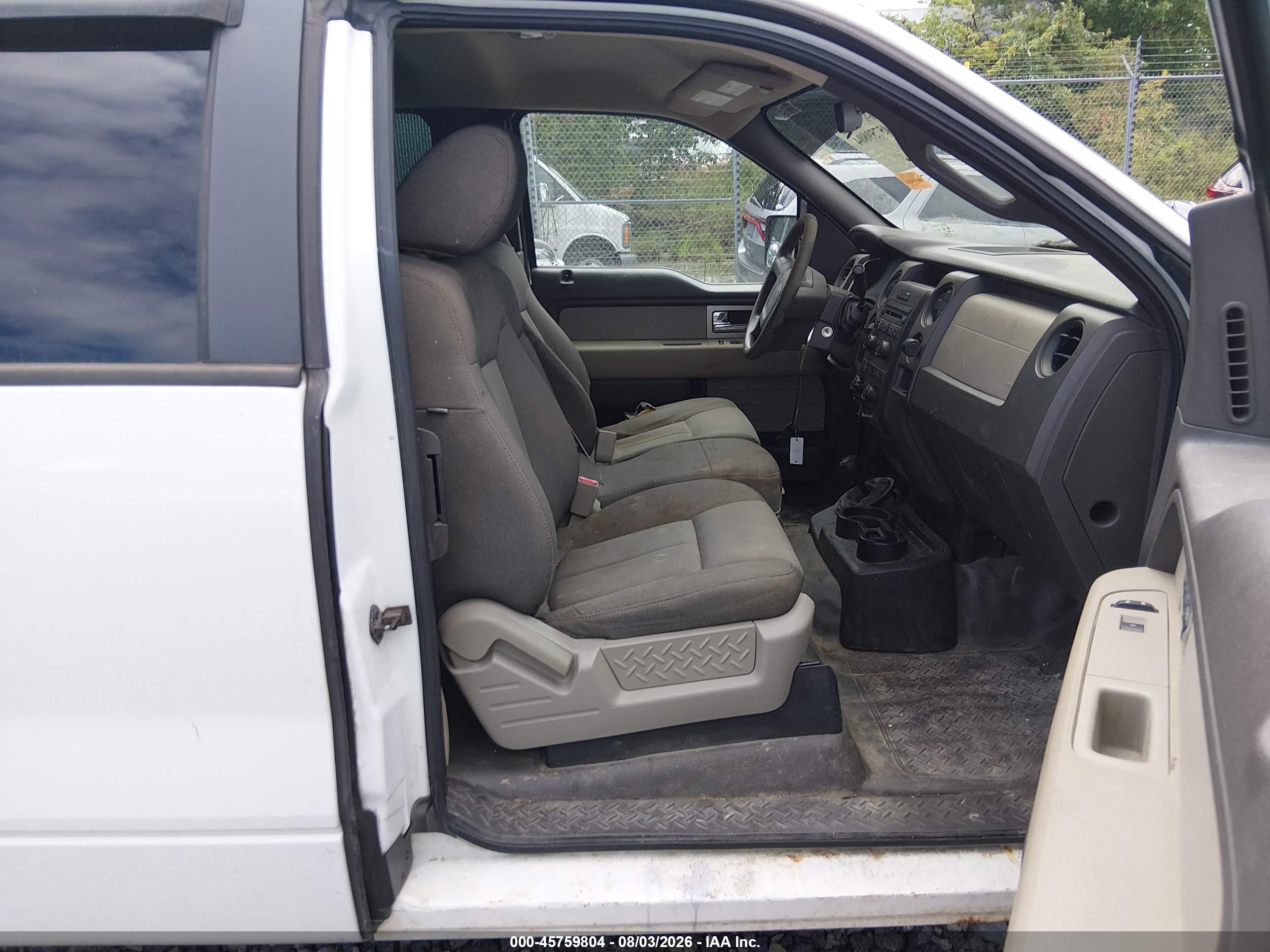 2010 Ford F-150 Stx/xl White vin: 1FTEX1EW8AFB04822