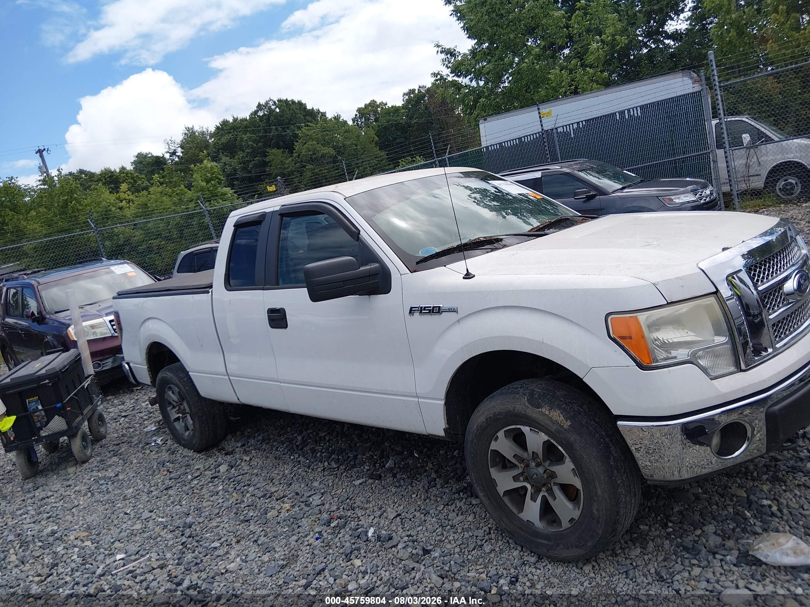 2010 Ford F-150 Stx/xl White vin: 1FTEX1EW8AFB04822