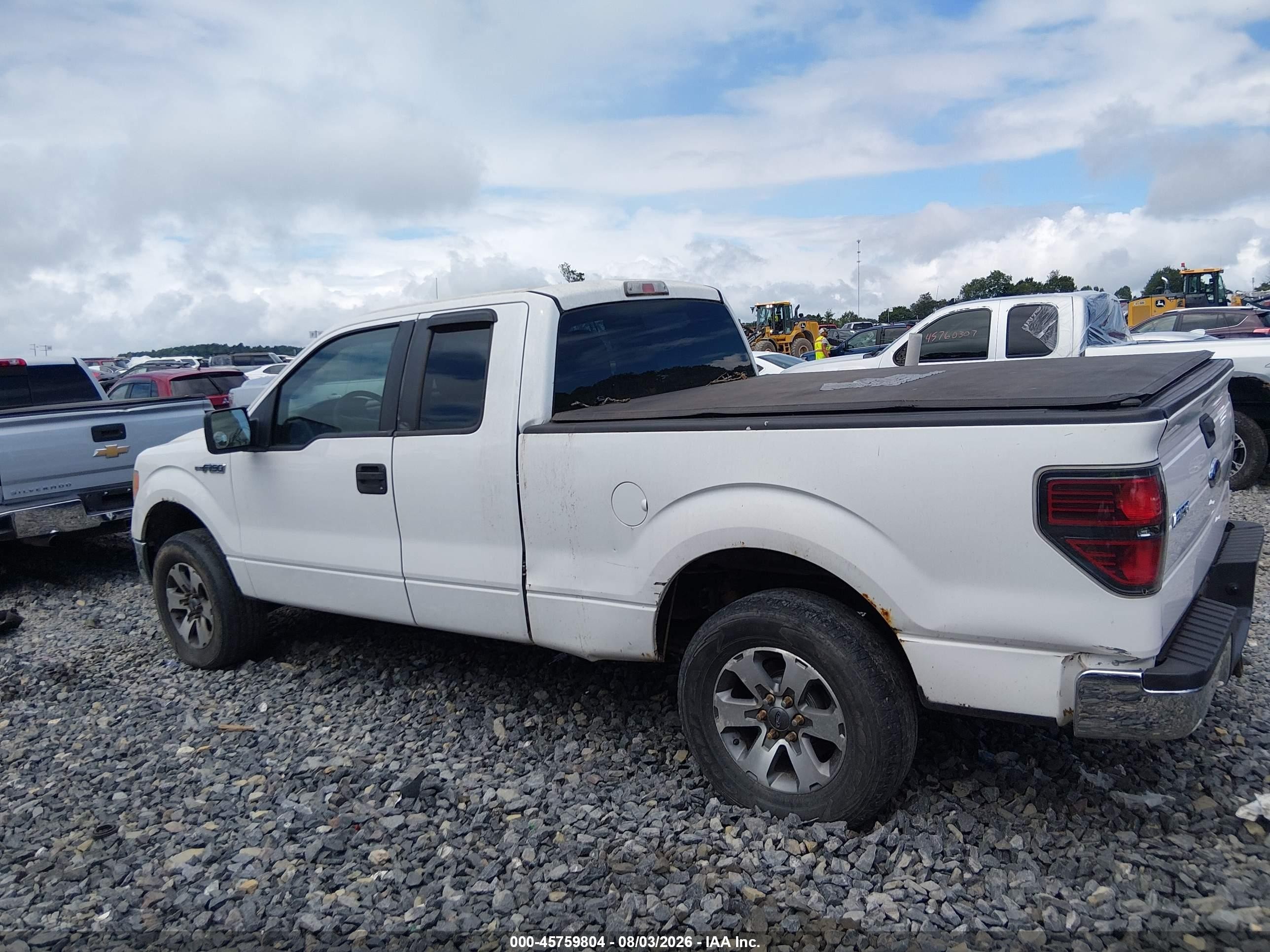 2010 Ford F-150 Stx/xl White vin: 1FTEX1EW8AFB04822