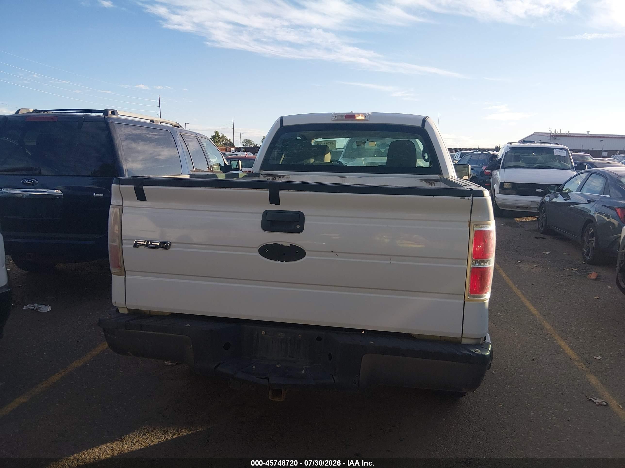 2010 Ford F-150 Stx/xl White vin: 1FTEX1EW8AFC54106
