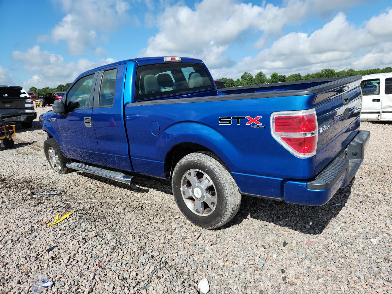 2010 Ford F150 Super Cab Blue vin: 1FTEX1EWXAKE10251