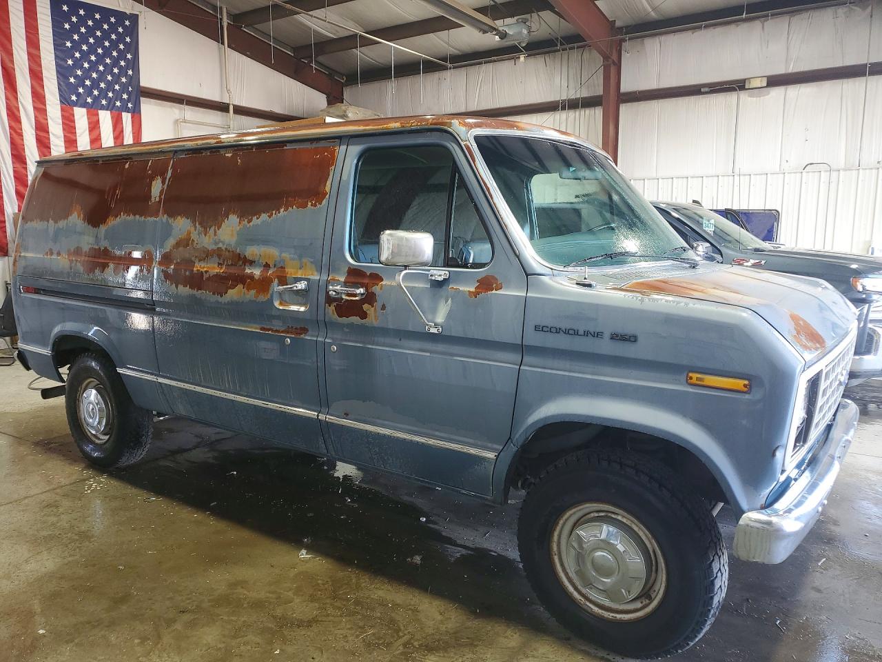 1989 Ford Econoline E250 Van Синий vin: 1FTFE24H8KHC29408