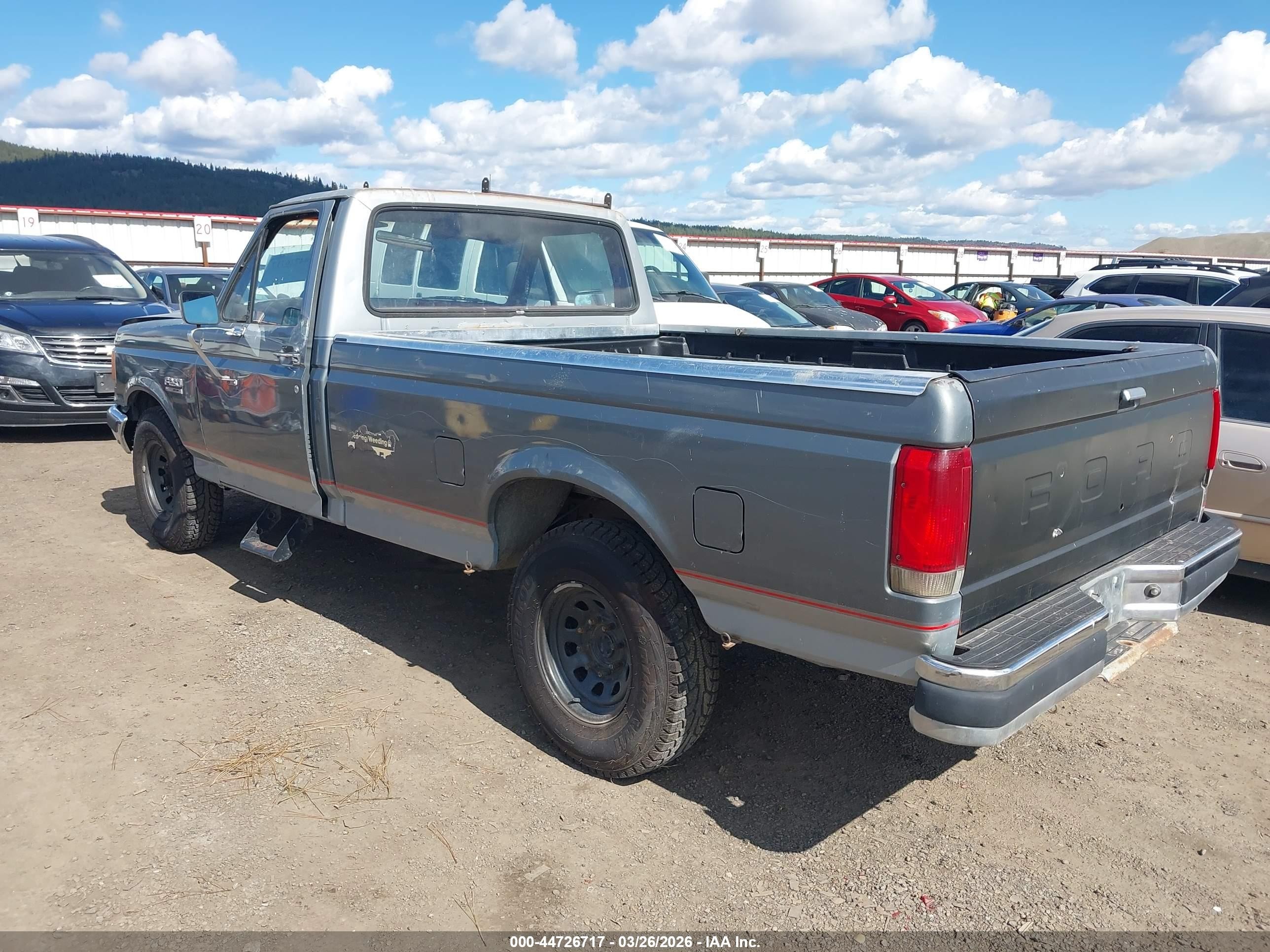 1987 Ford F250   Gray vin: 1FTFF25N4HPB44727