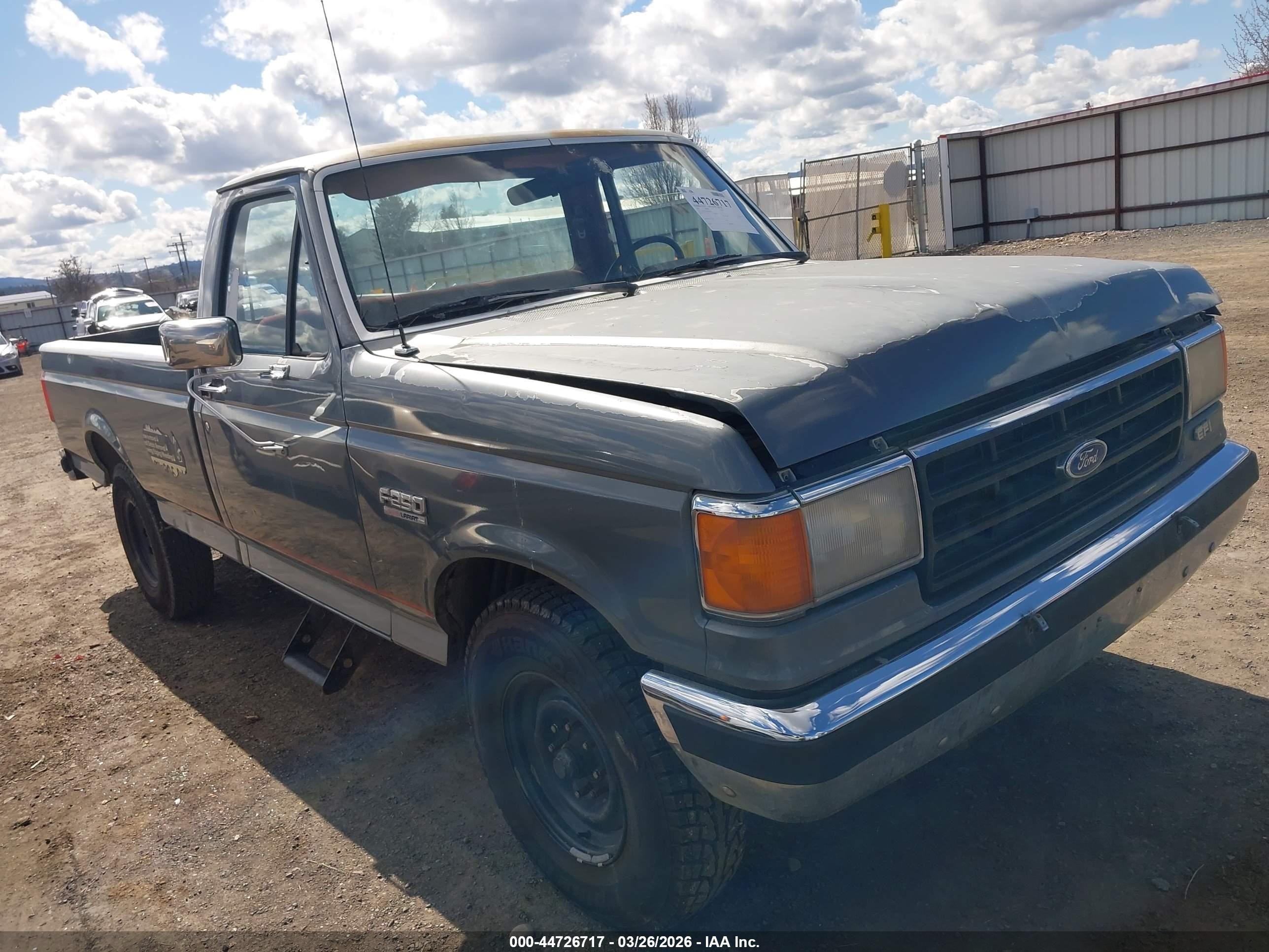 1987 Ford F250   Gray vin: 1FTFF25N4HPB44727