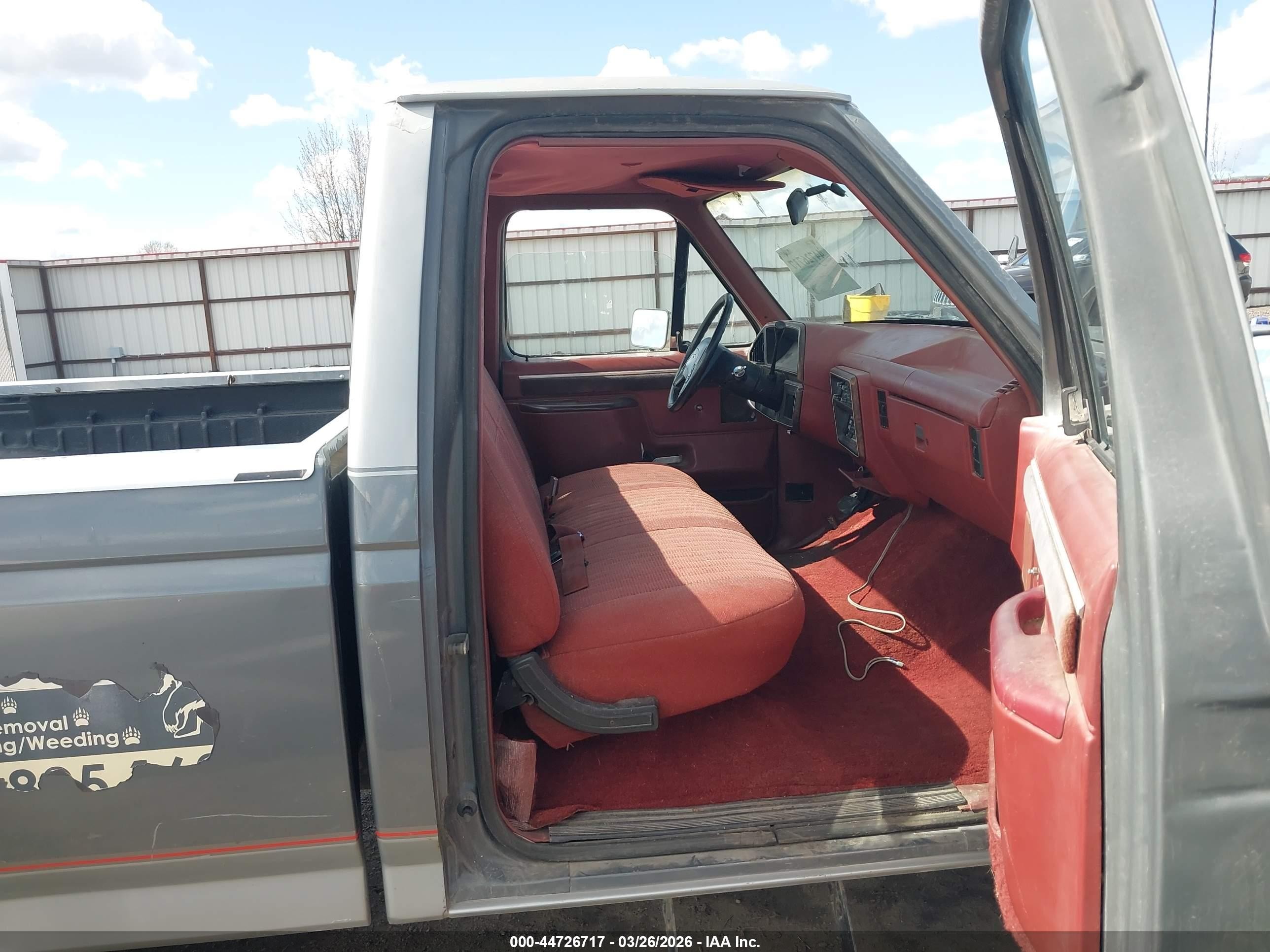 1987 Ford F250   Gray vin: 1FTFF25N4HPB44727