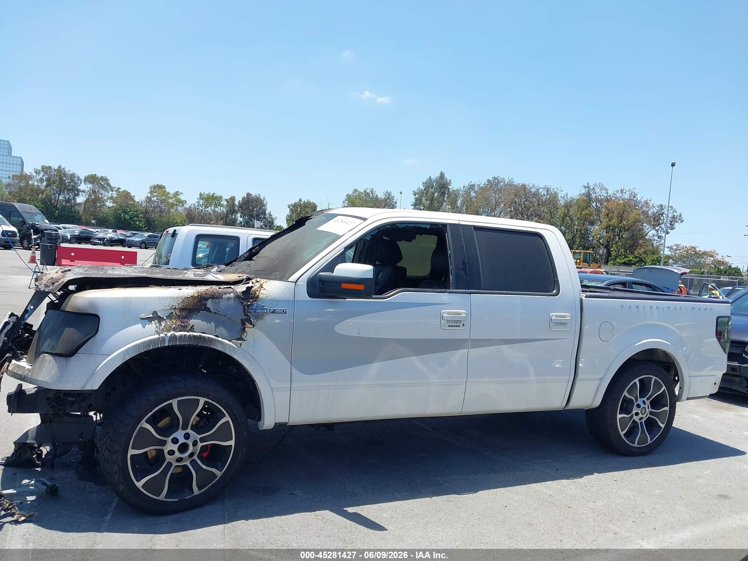2012 Ford F-150 Harley-davidson White vin: 1FTFW1C62CFB43323