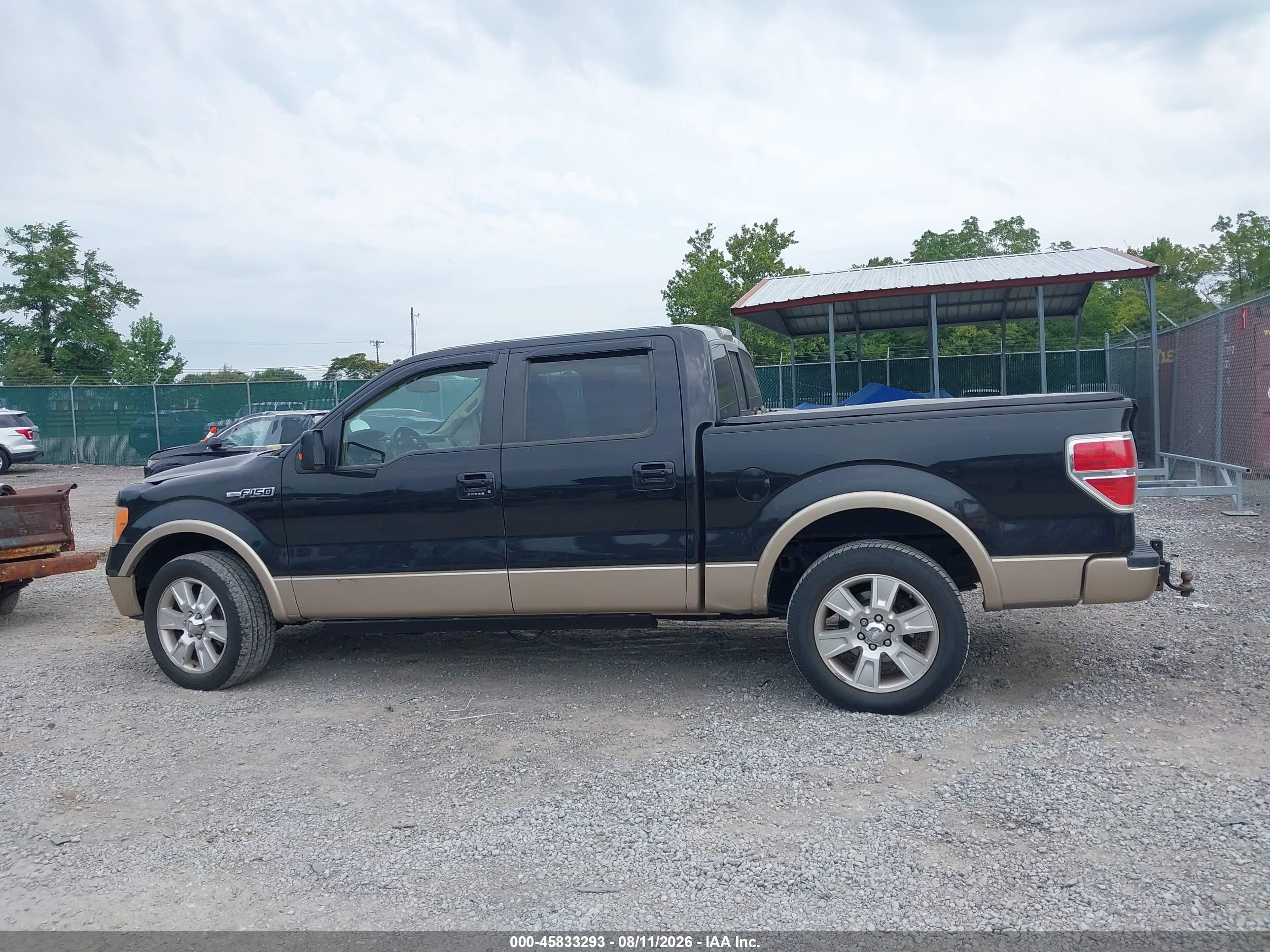 2011 Ford F-150 Lariat Black vin: 1FTFW1CF0BFA40397