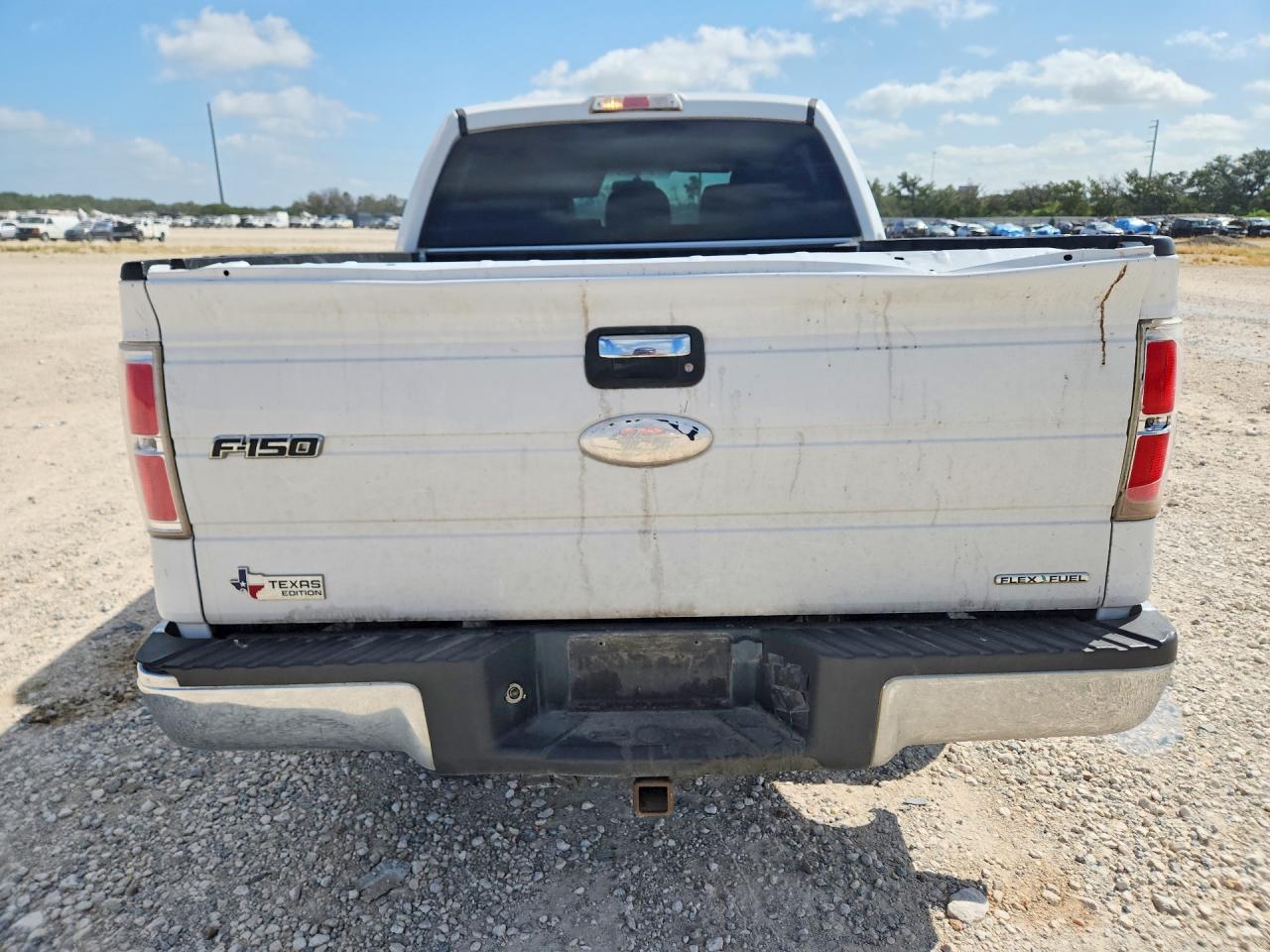 2011 Ford F150 Supercrew White vin: 1FTFW1CF0BFD27612