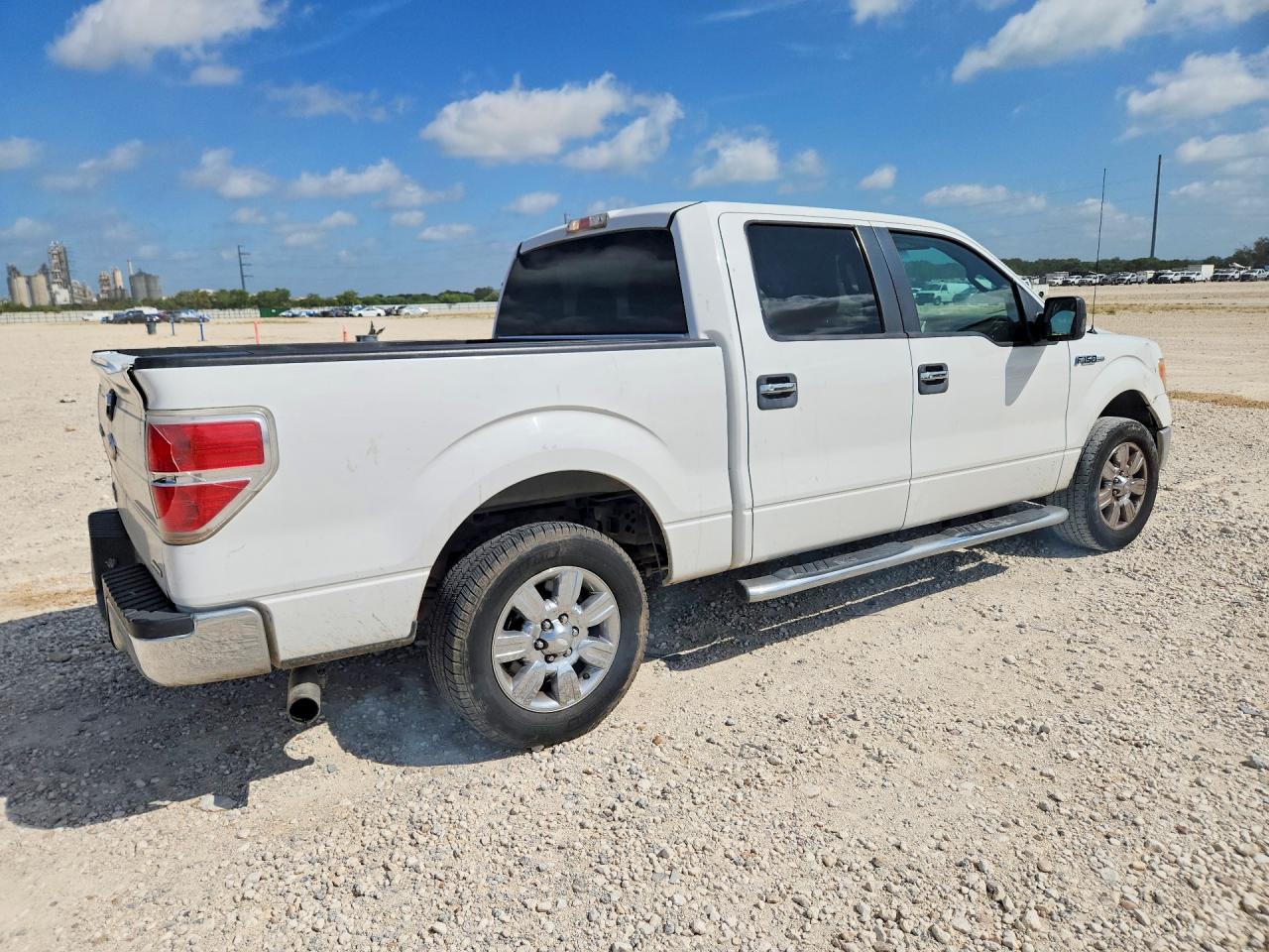 2011 Ford F150 Supercrew White vin: 1FTFW1CF0BFD27612