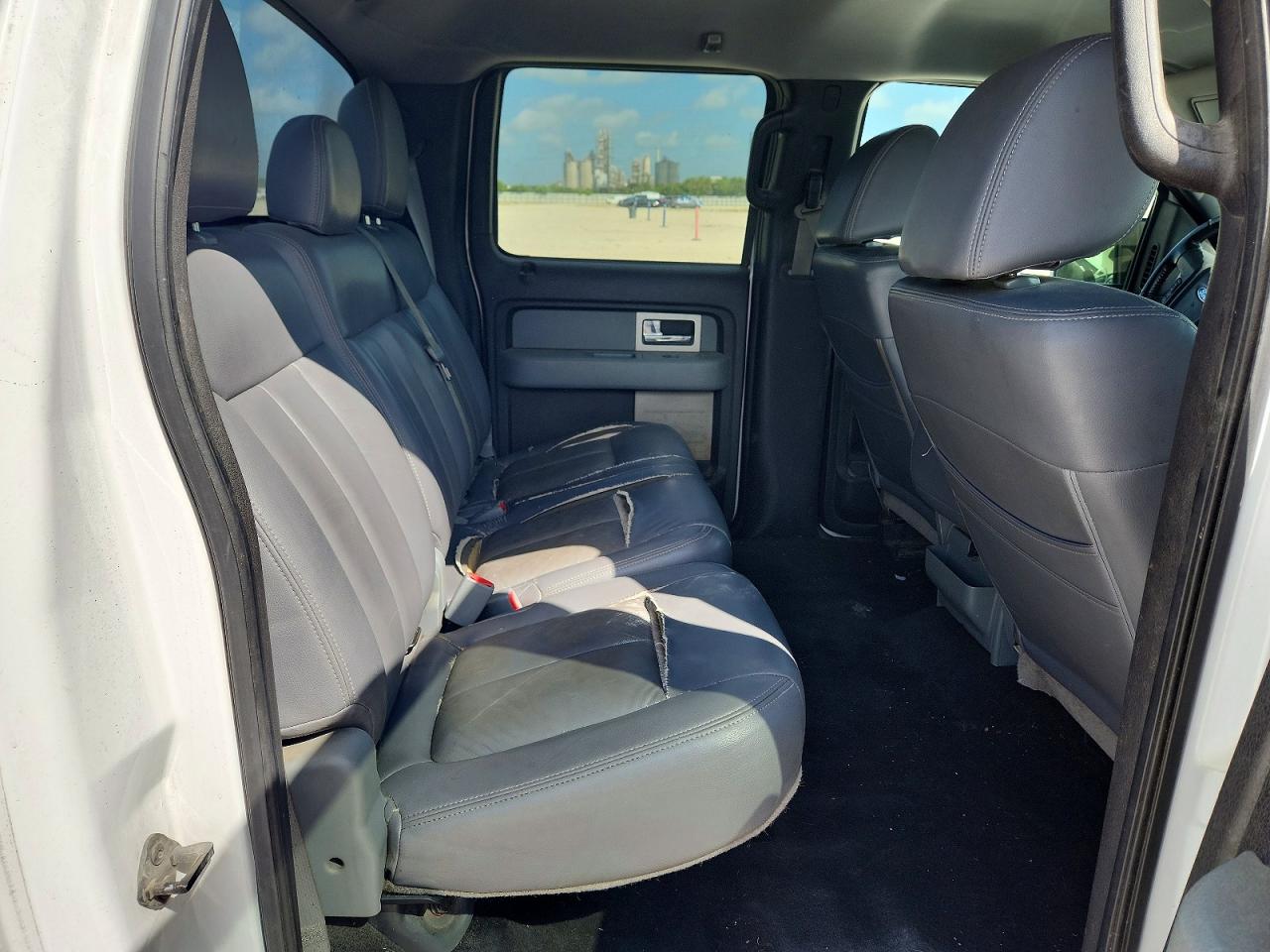 2011 Ford F150 Supercrew White vin: 1FTFW1CF0BFD27612