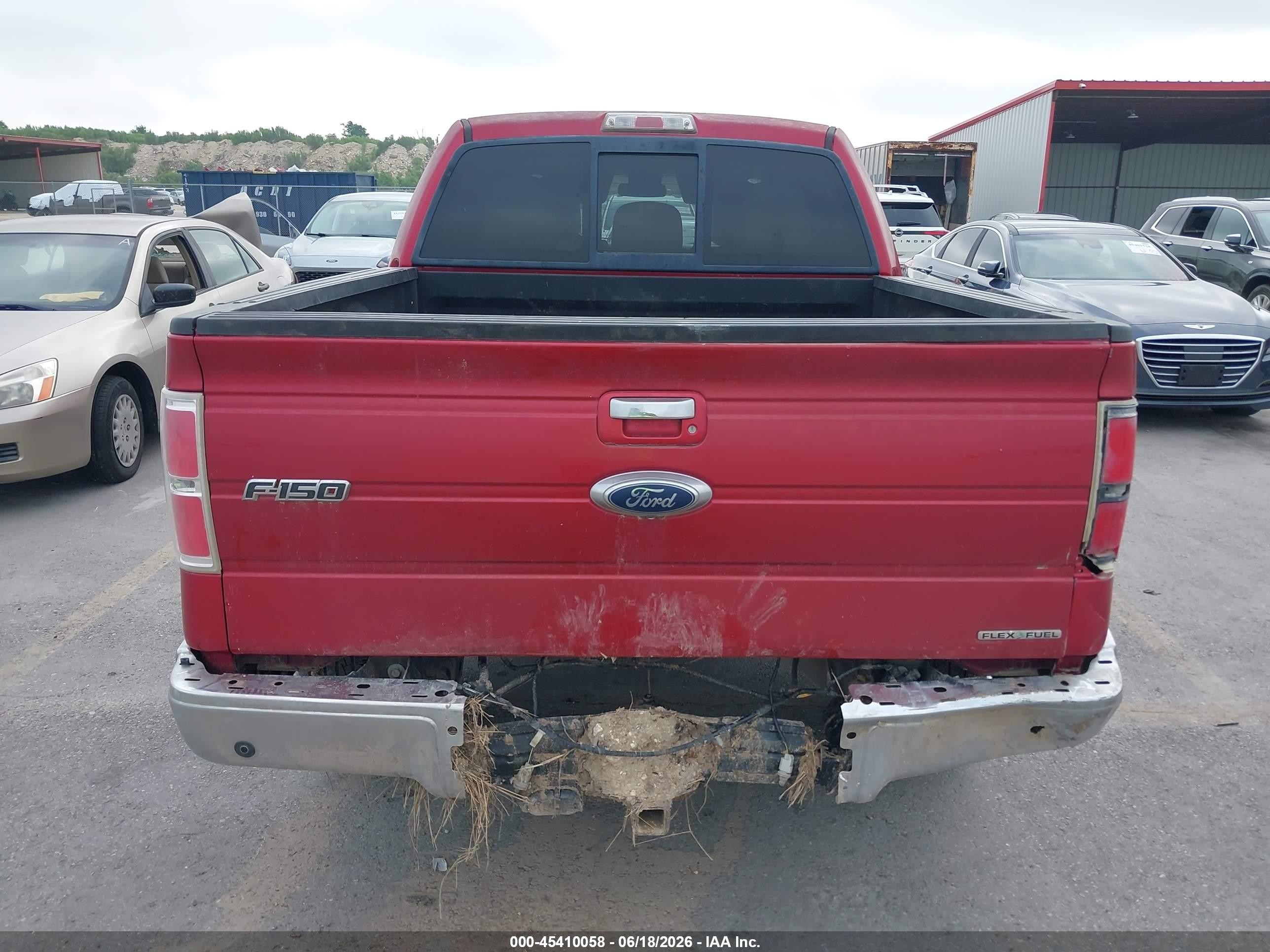 2011 Ford F-150 Lariat Red vin: 1FTFW1CF0BKD40769