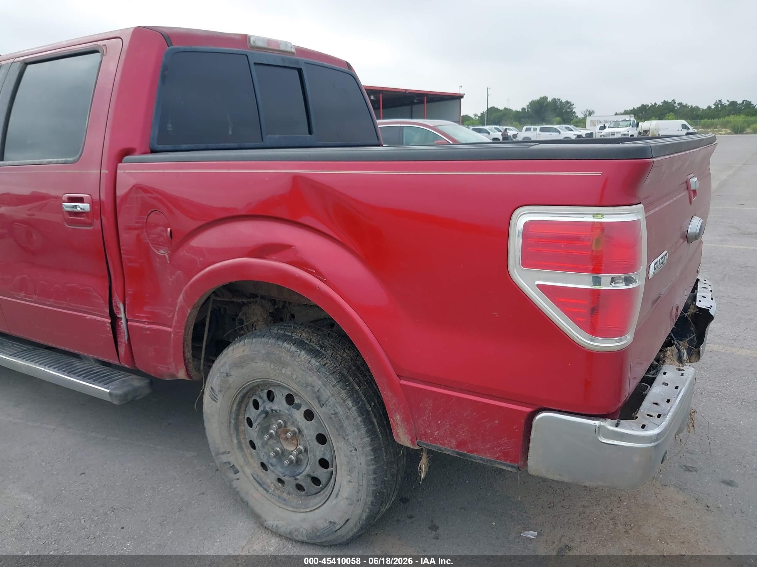 2011 Ford F-150 Lariat Red vin: 1FTFW1CF0BKD40769
