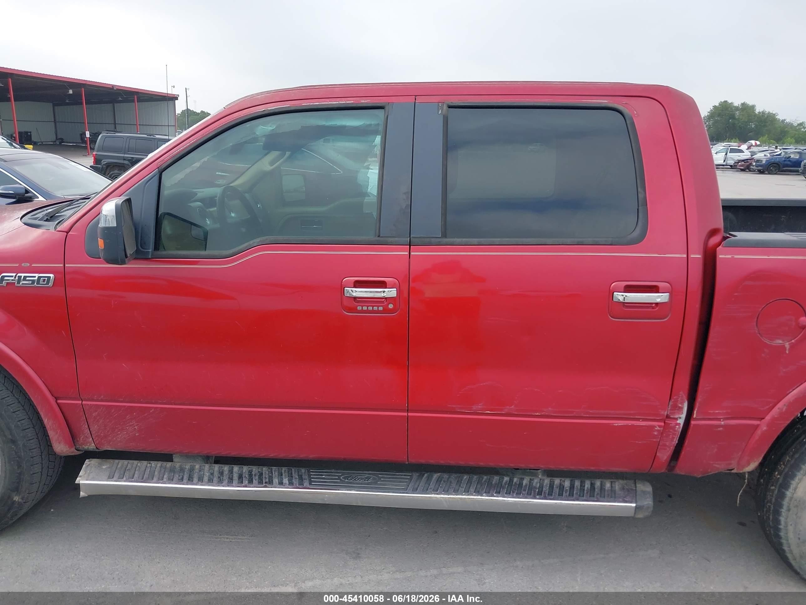 2011 Ford F-150 Lariat Red vin: 1FTFW1CF0BKD40769
