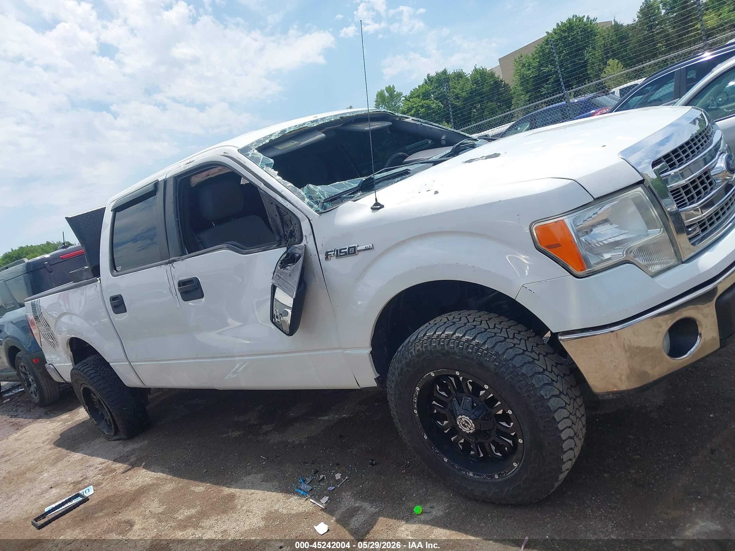 2013 Ford F-150 Xlt White vin: 1FTFW1CF0DFD49659