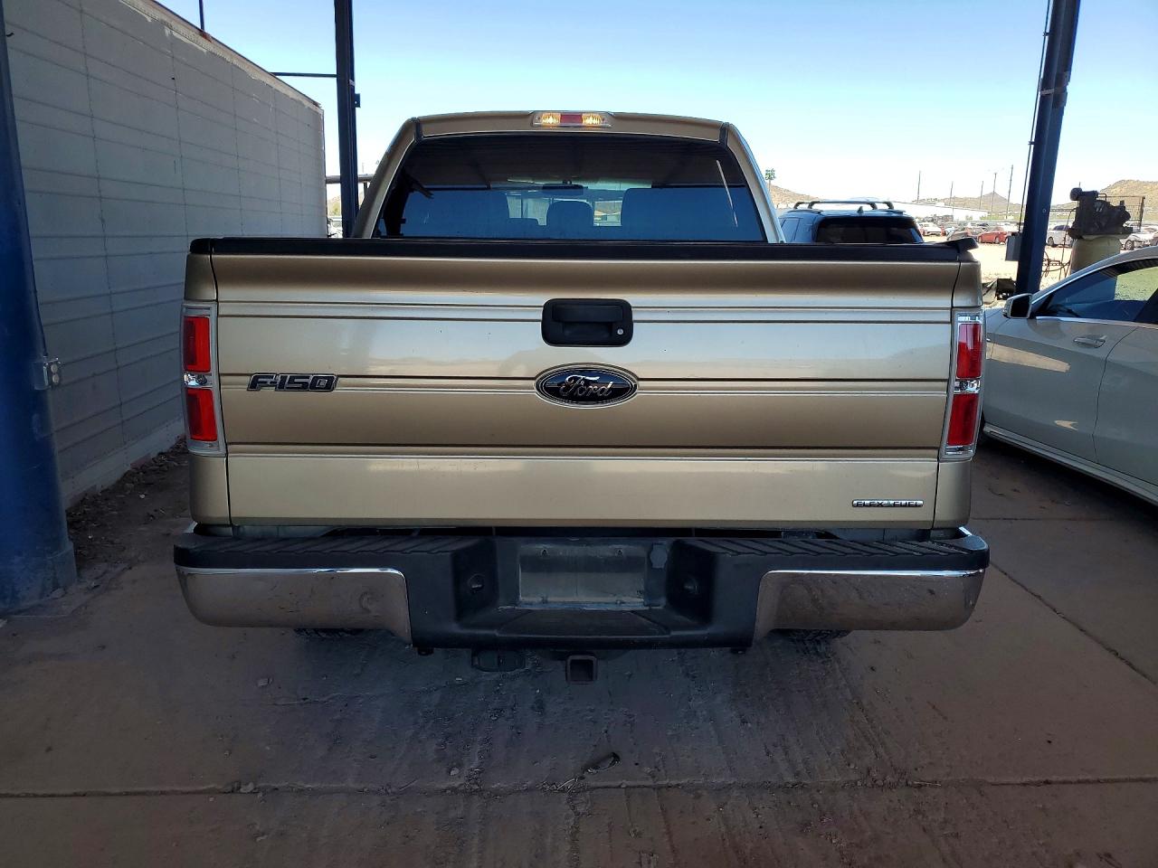 2014 Ford F150 Beige vin: 1FTFW1CF0EKE33005