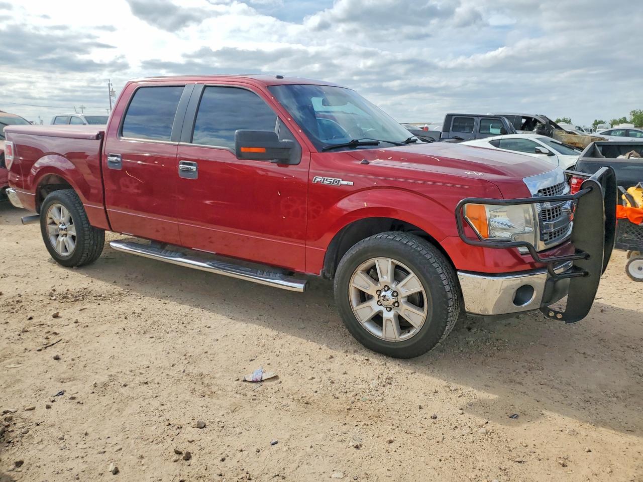 2014 Ford F150 Supercrew Red vin: 1FTFW1CF0EKG20096