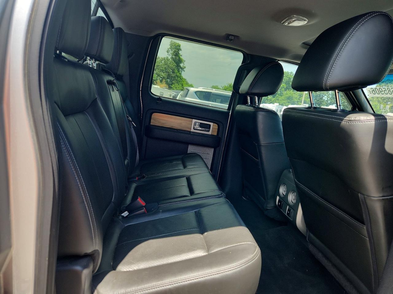 2011 Ford F150 Supercrew Silver vin: 1FTFW1CF1BFA19901