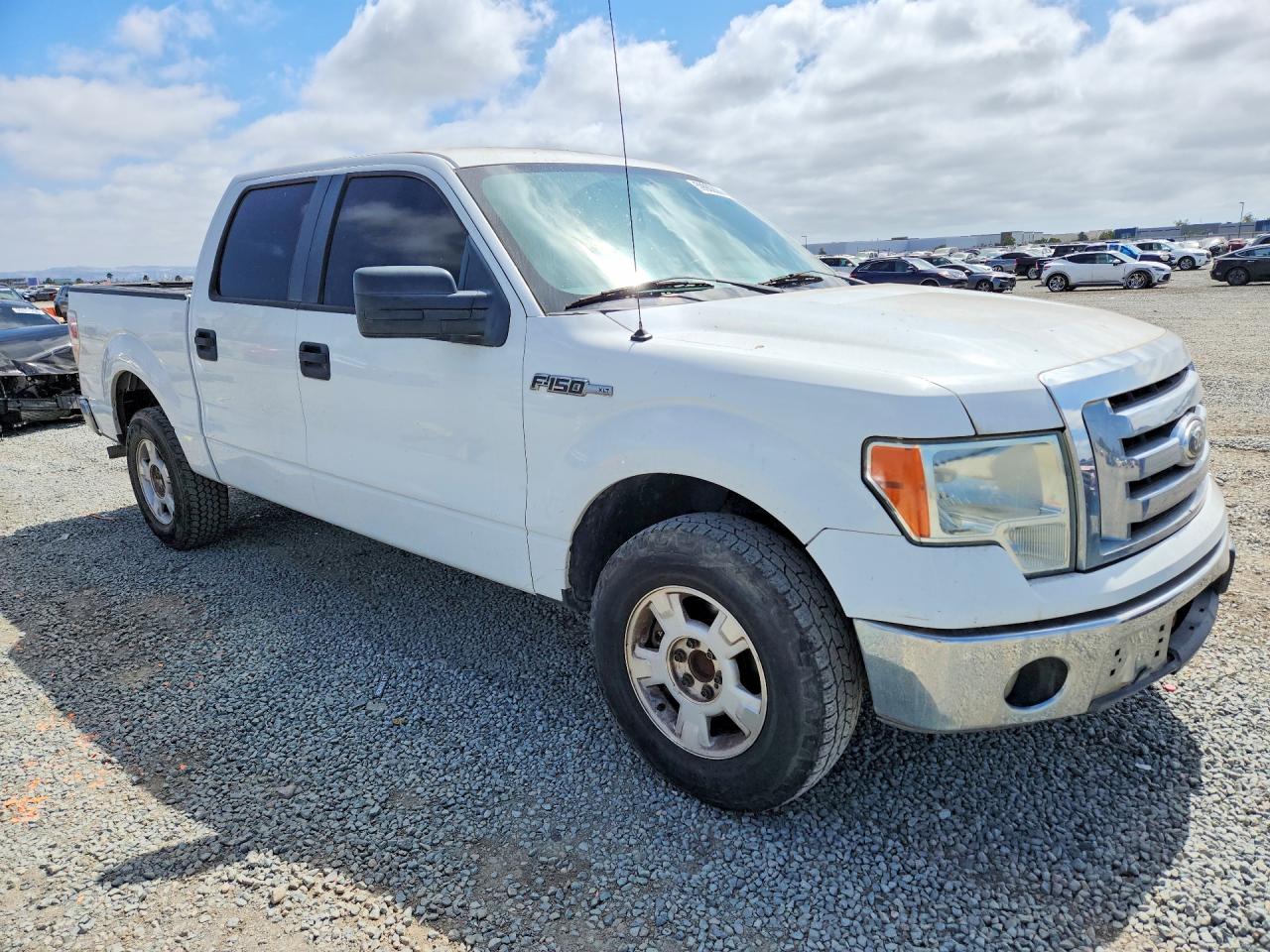 2011 Ford F150 Supercrew Белый vin: 1FTFW1CF1BKE19027