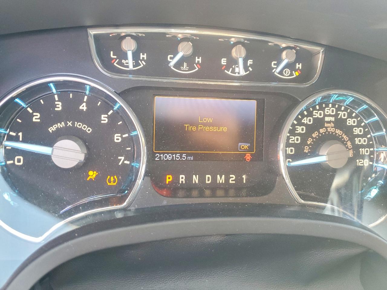 2012 Ford F150 Supercrew Silver vin: 1FTFW1CF1CFB39988